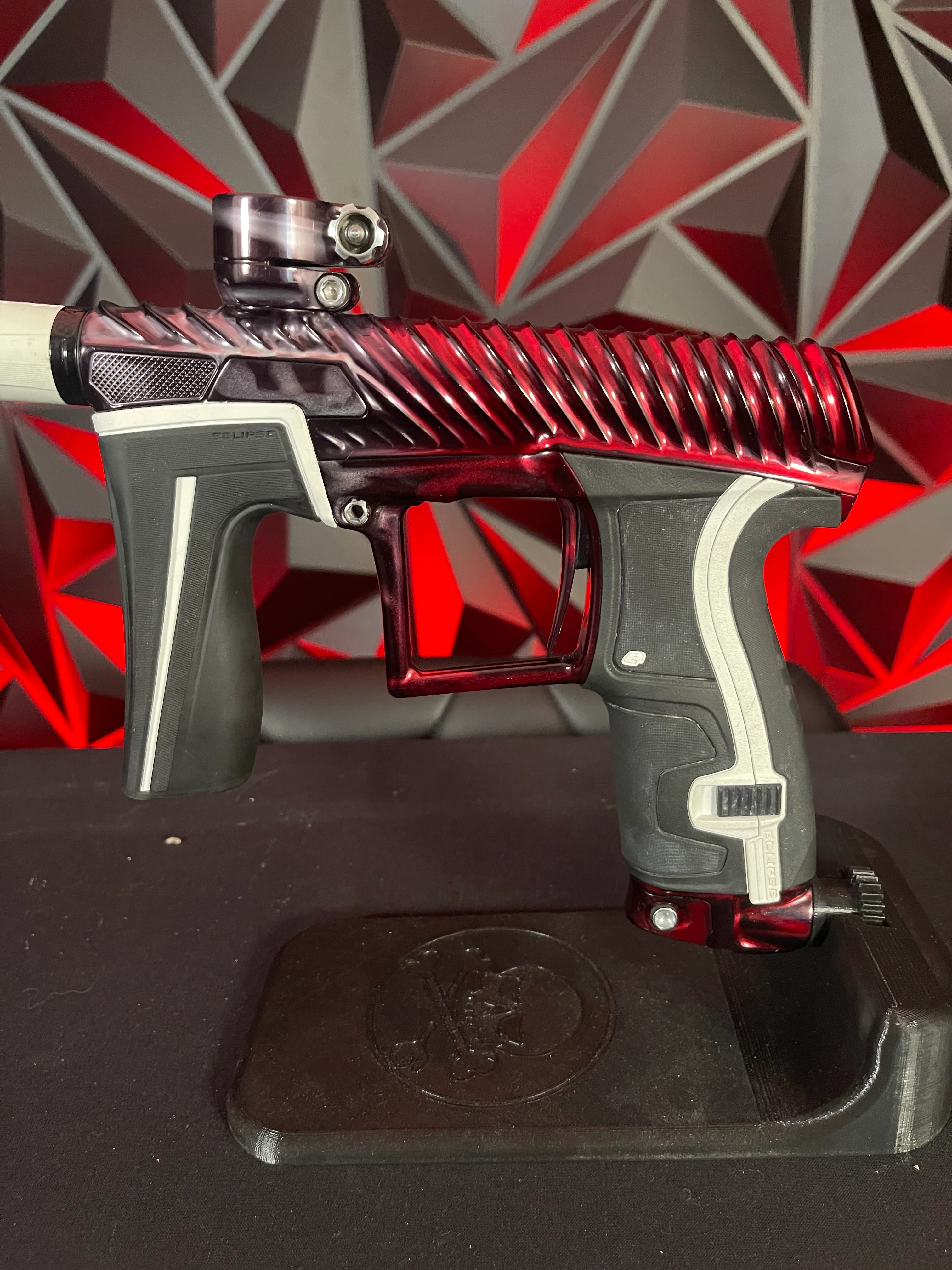 Used Planet Eclipse Geo 4 Twister Paintball Gun - Red/Grey Acid Wash - Image 6