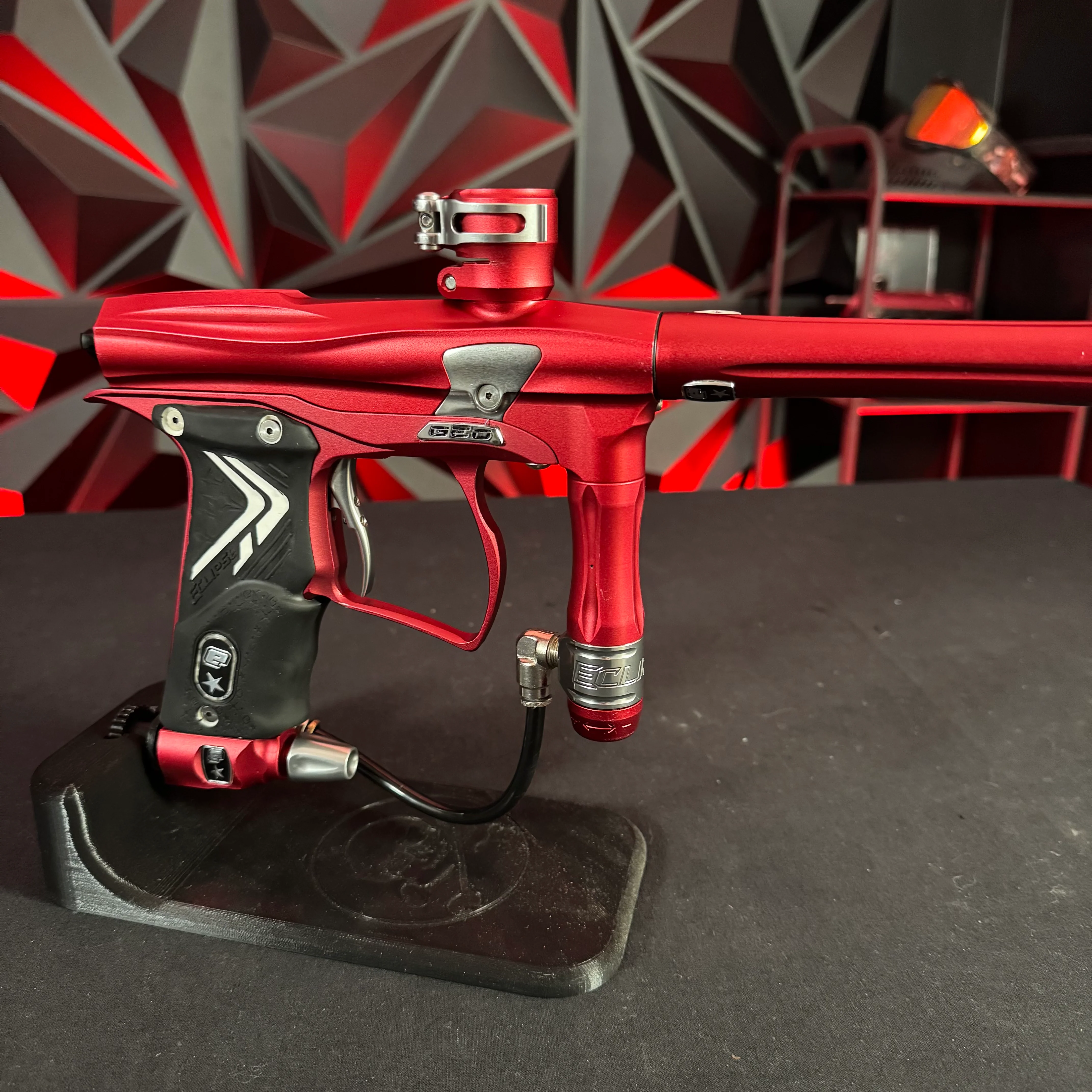 Used Planet Eclipse Geo Paintball Gun - Red/Silver - Image 4
