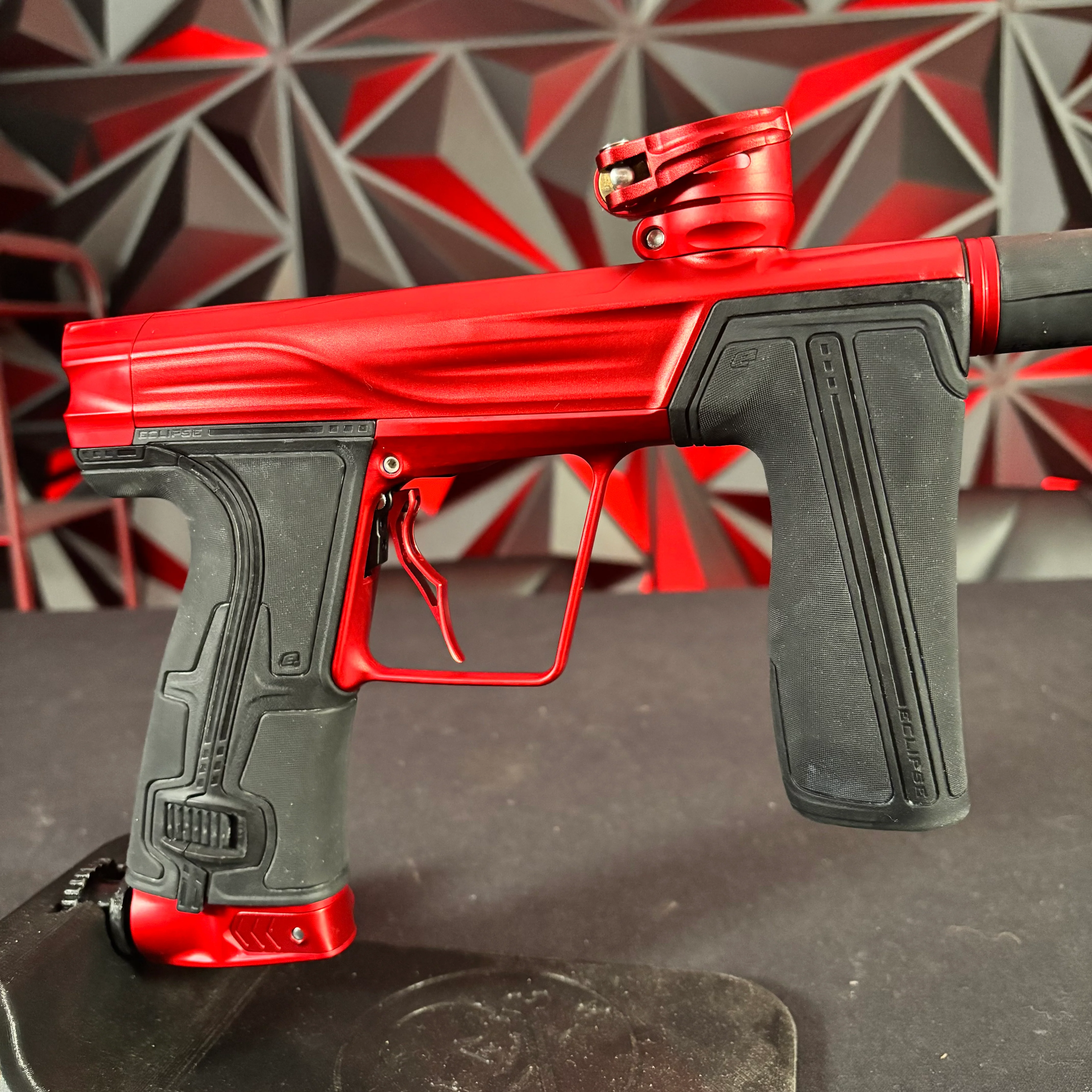 Used Planet Eclipse Geo R5 Paintball Gun - Red - Image 3