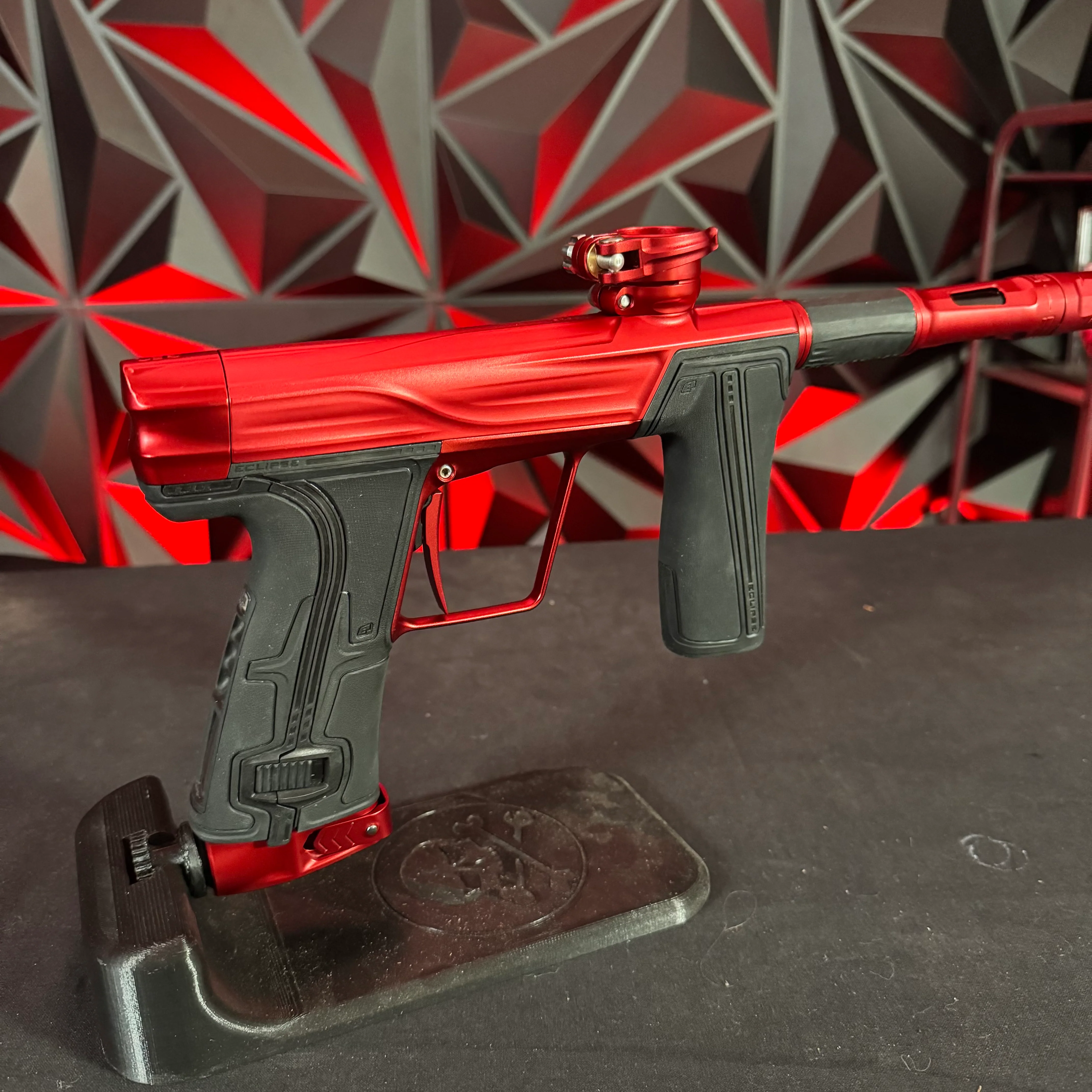 Used Planet Eclipse Geo R5 Paintball Gun - Red - Image 2