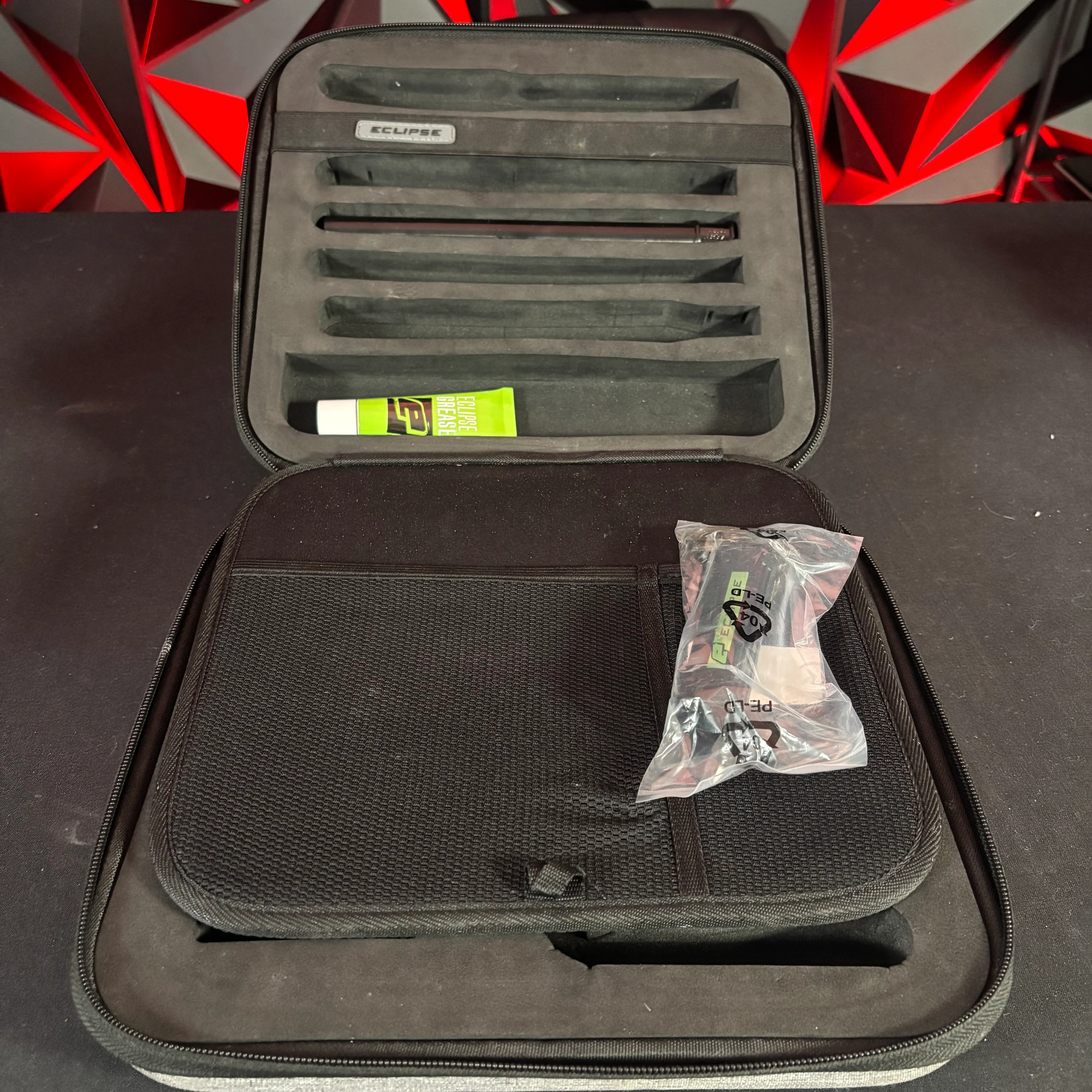 Used Planet Eclipse Geo R5 Paintball Gun - Blue to Pewter Fade - Image 9