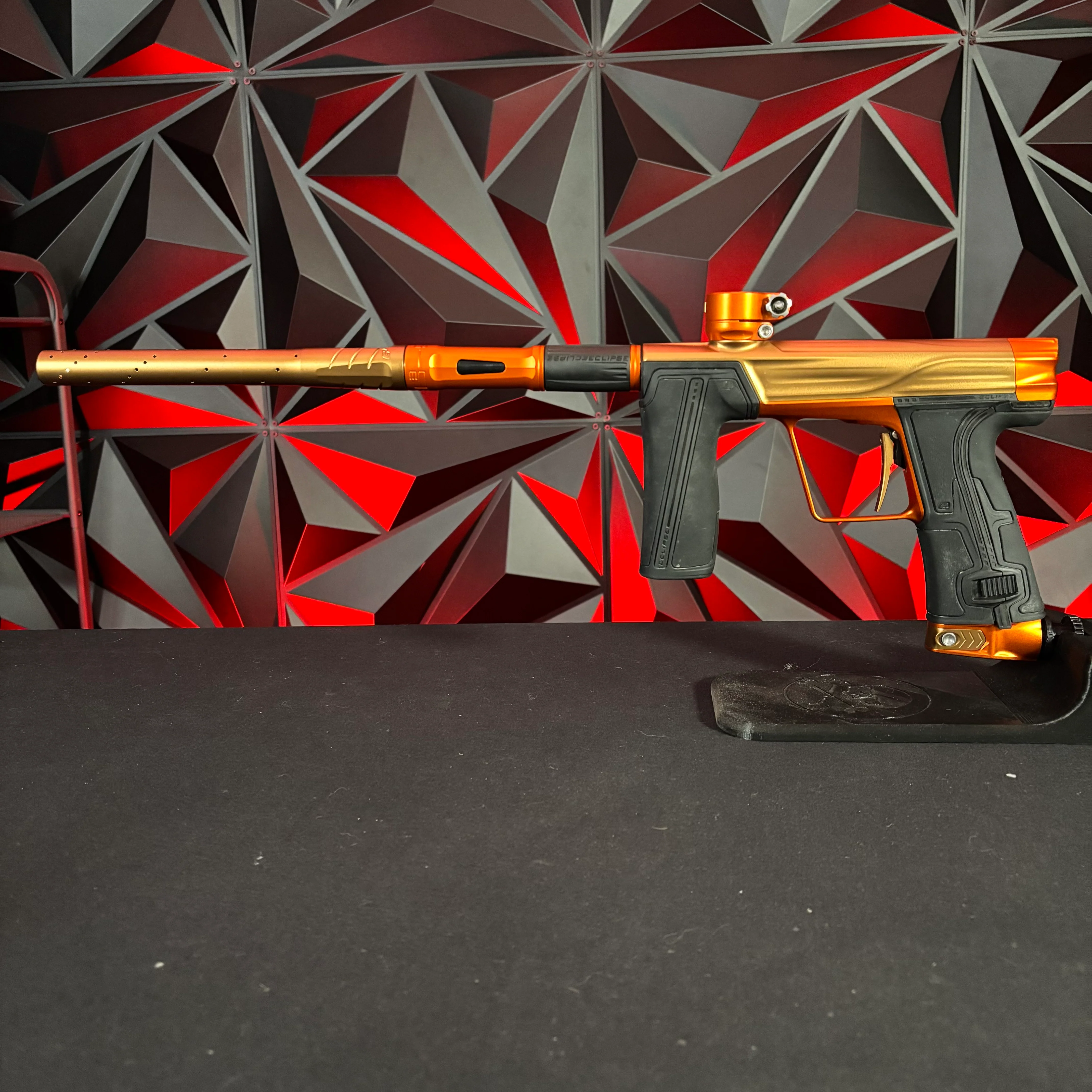 Used Planet Eclipse Geo R5 Paintball Gun - Gold/Orange - Image 7