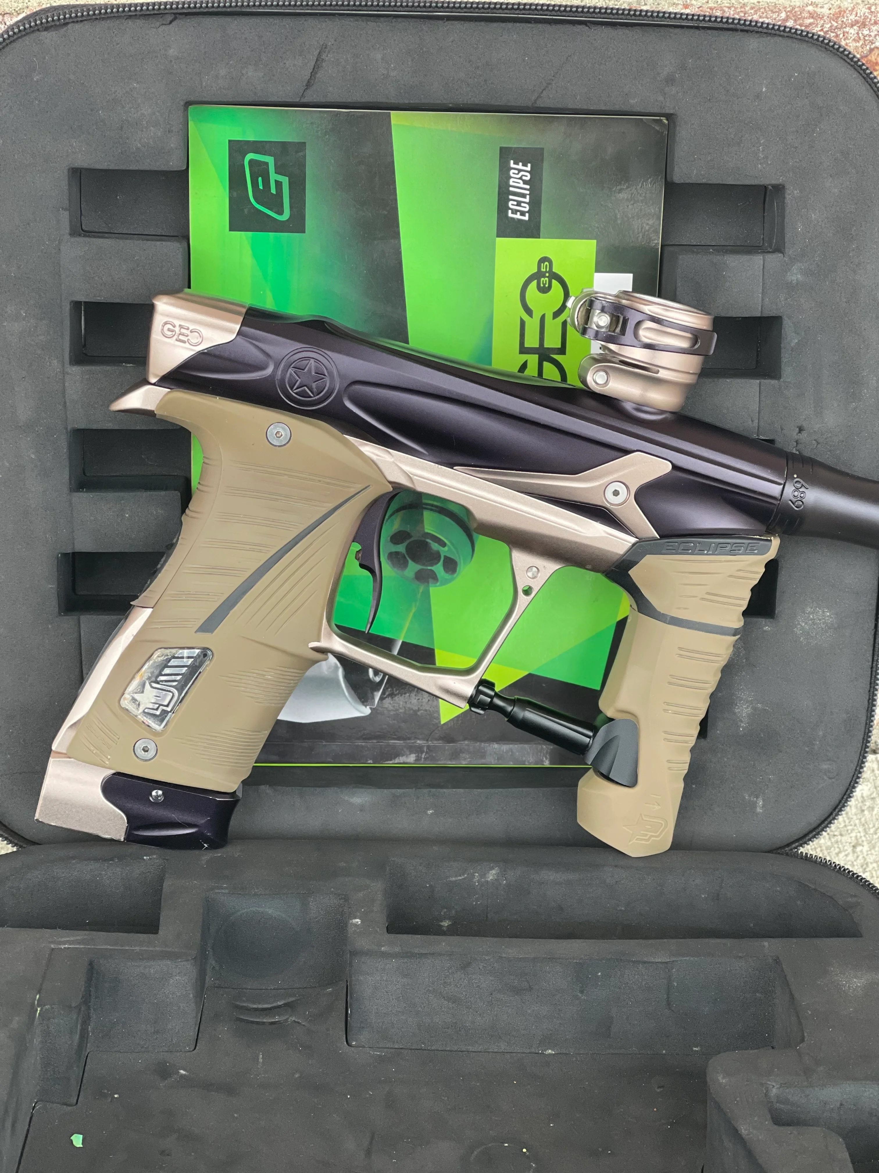 Used Planet Eclipse GI-Cut Geo 3.5 Paintball Gun - Black/Tan - Image 5