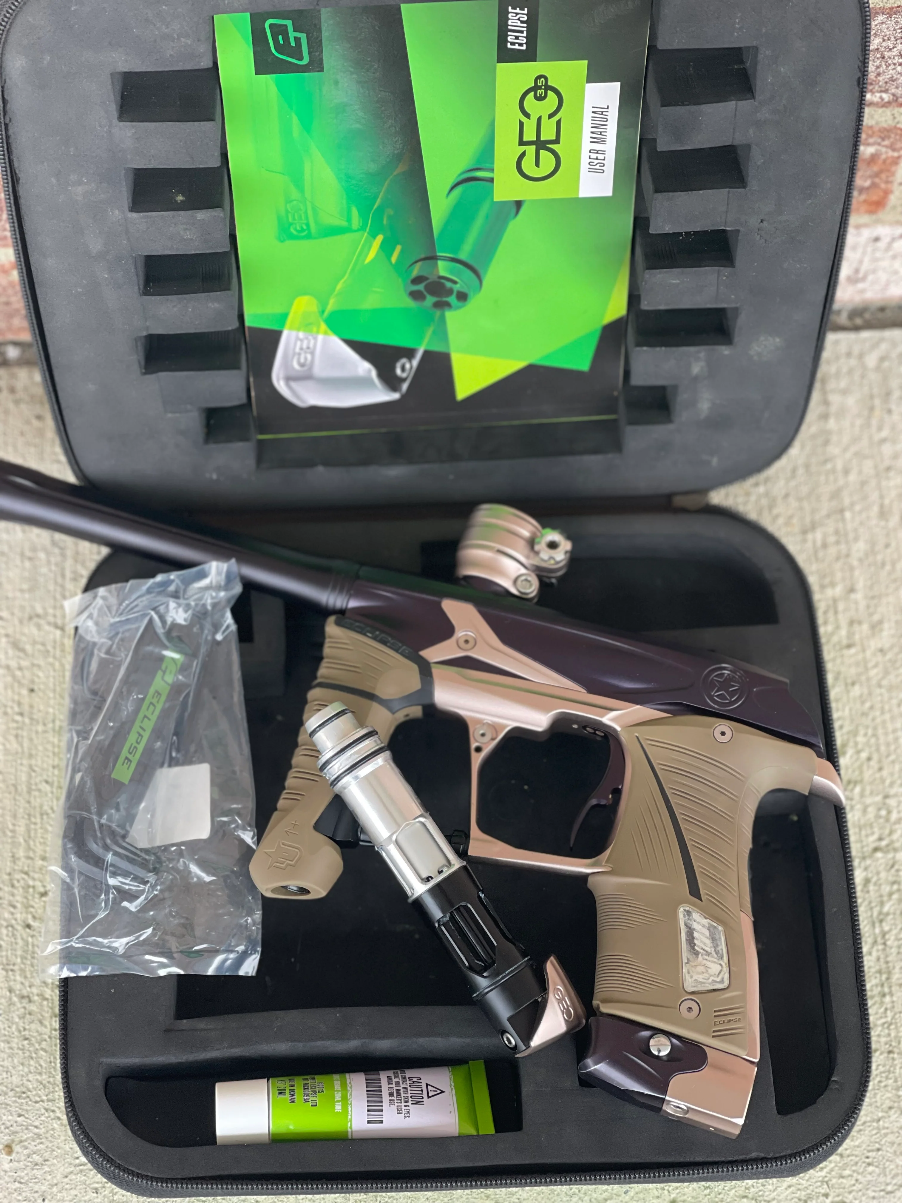 Used Planet Eclipse GI-Cut Geo 3.5 Paintball Gun - Black/Tan - Image 7