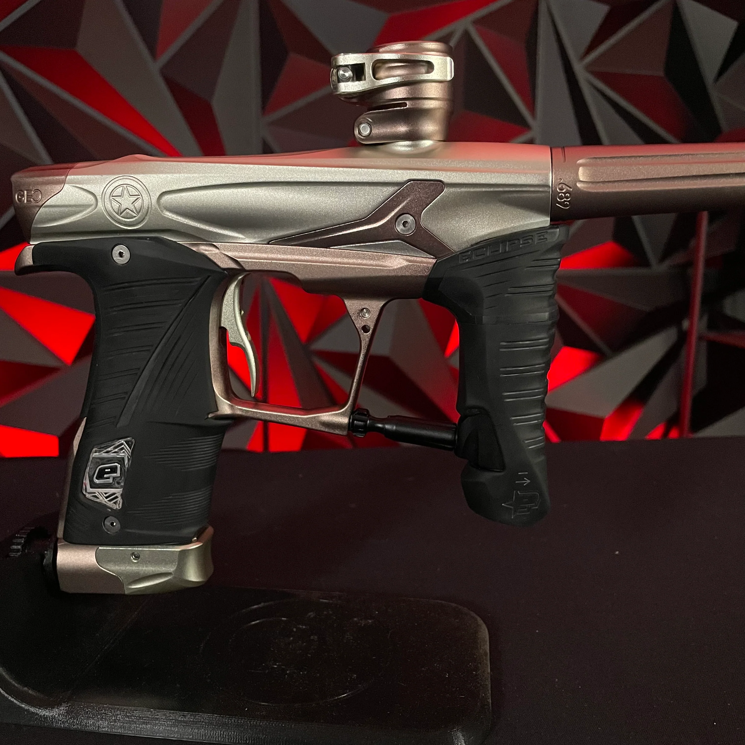 Used Planet Eclipse GI Cut Geo 3.5 Paintball Gun - Champagne/Bronze - Image 7