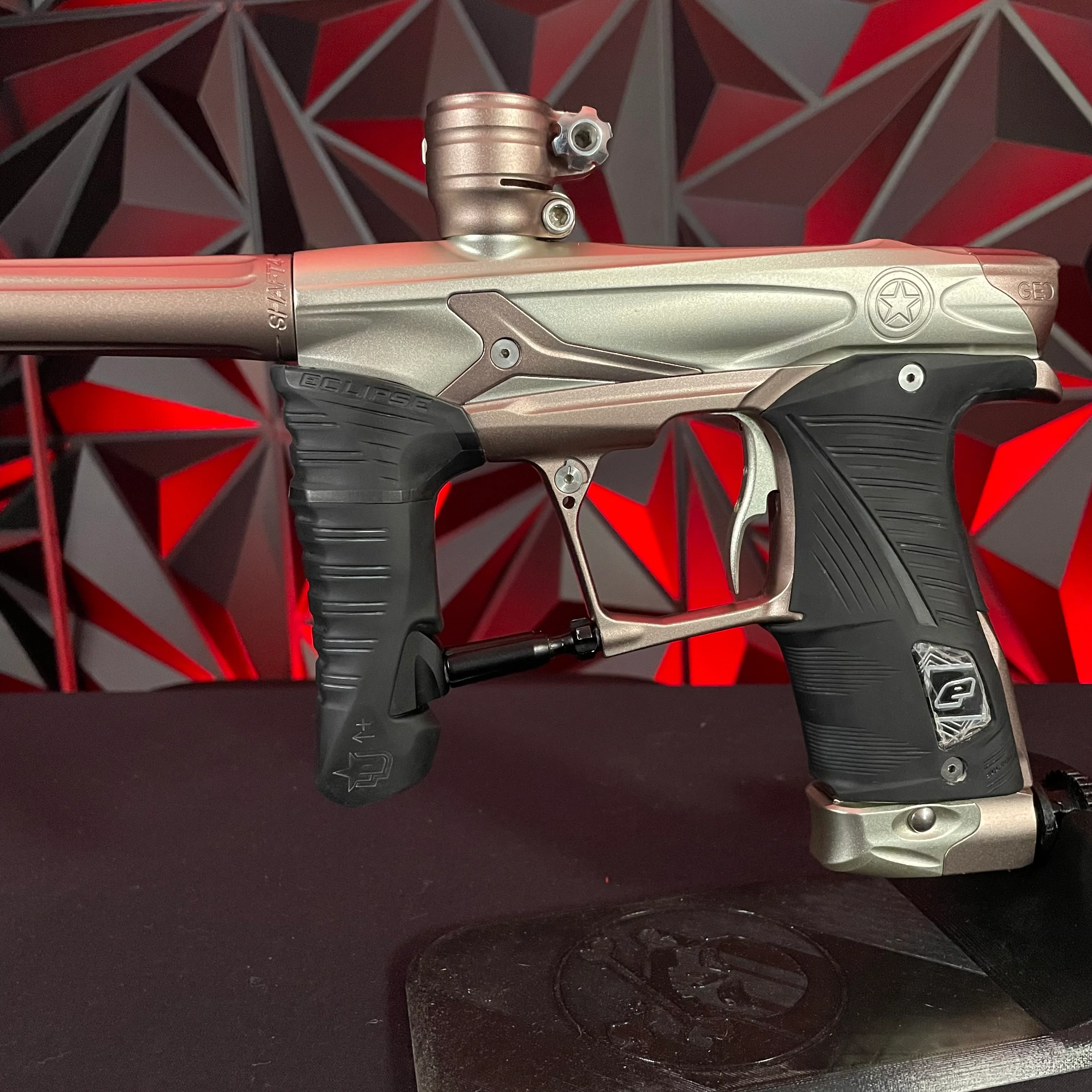 Used Planet Eclipse GI Cut Geo 3.5 Paintball Gun - Champagne/Bronze - Image 8