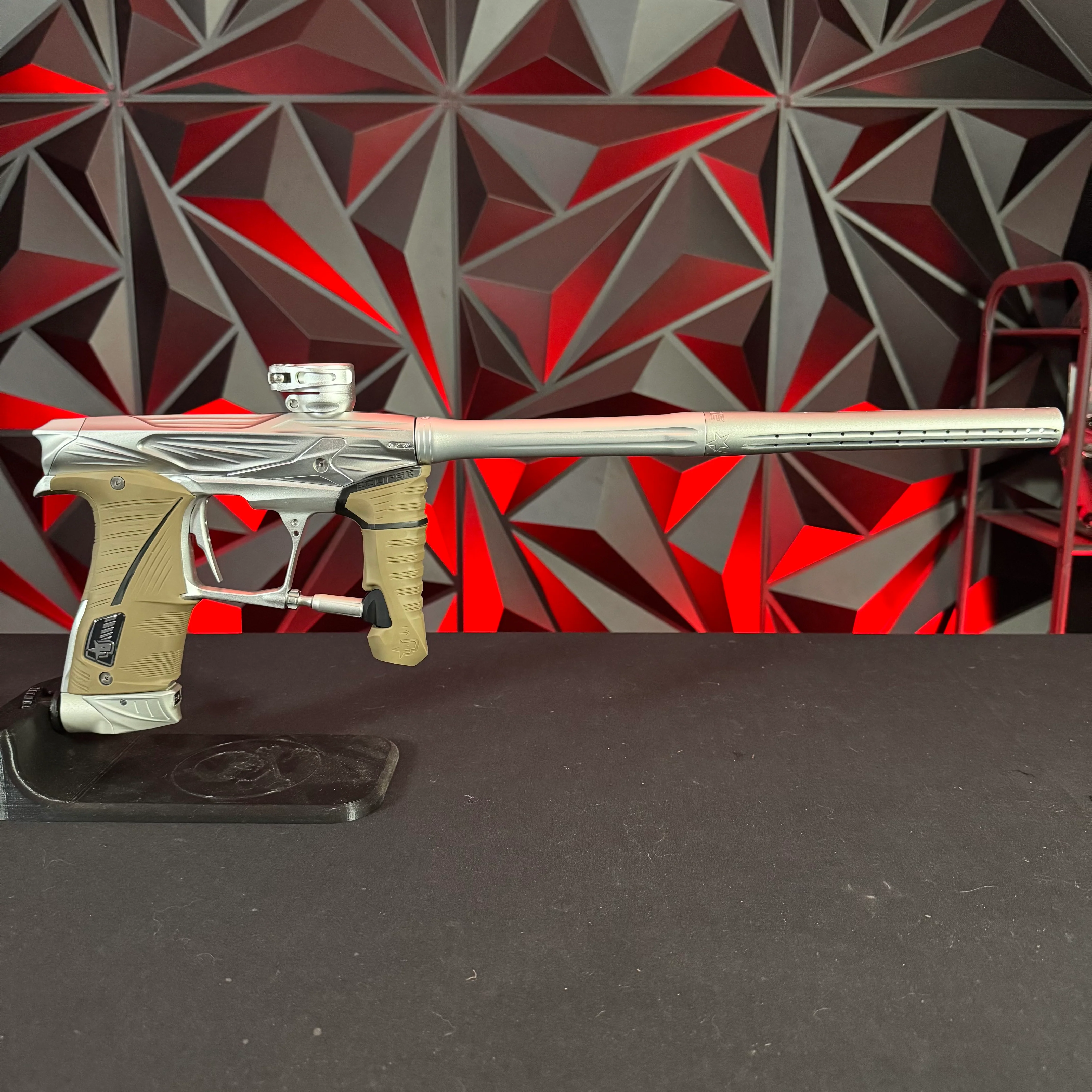 Used Planet Eclipse GSL Paintball Gun - Silver w/ Earth Grips - Image 6