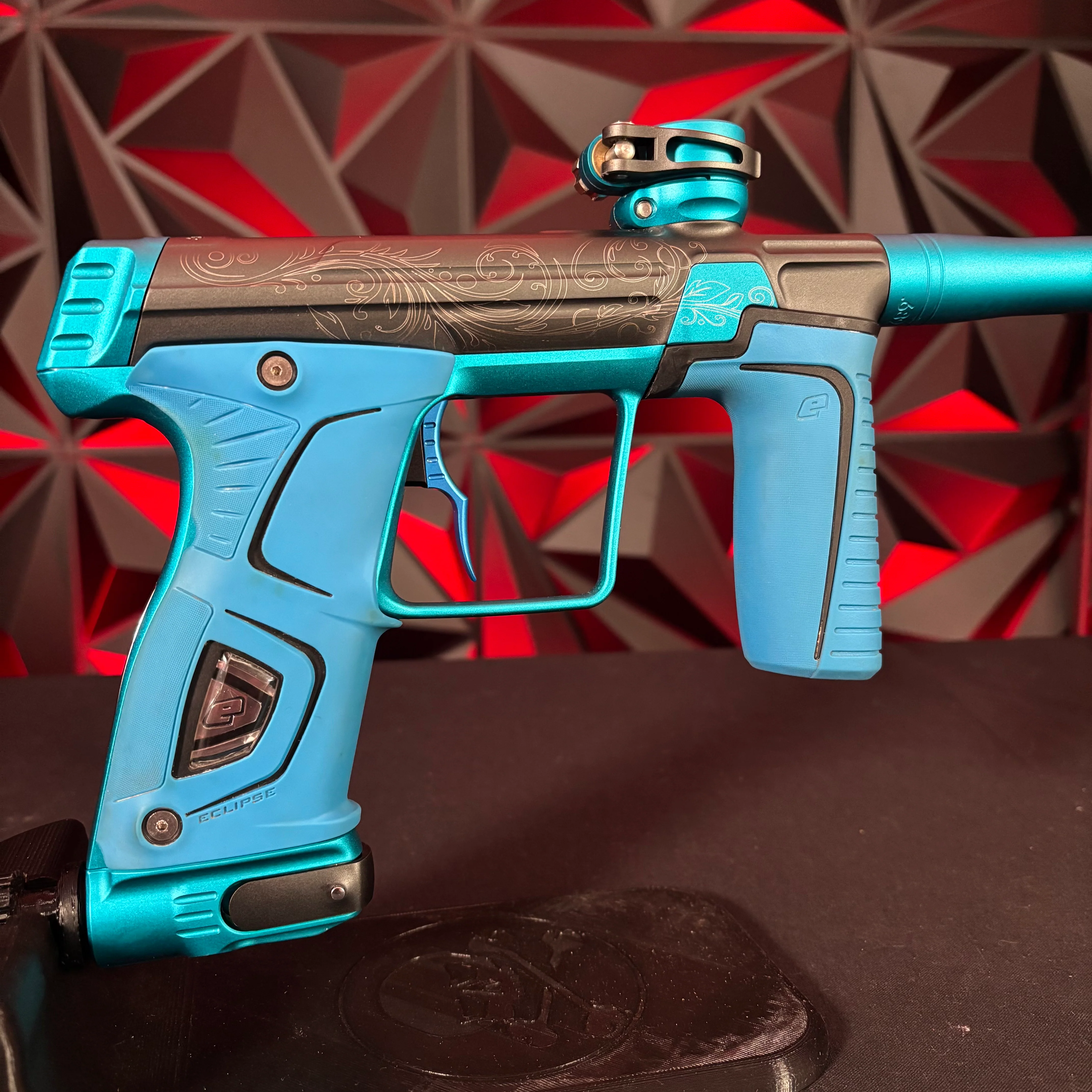 Used Planet Eclipse Gtek 170R Paintball Gun - Grey/Blue w/ Laser Engraving, Blue Grips & Deuce Trigger - Image 2