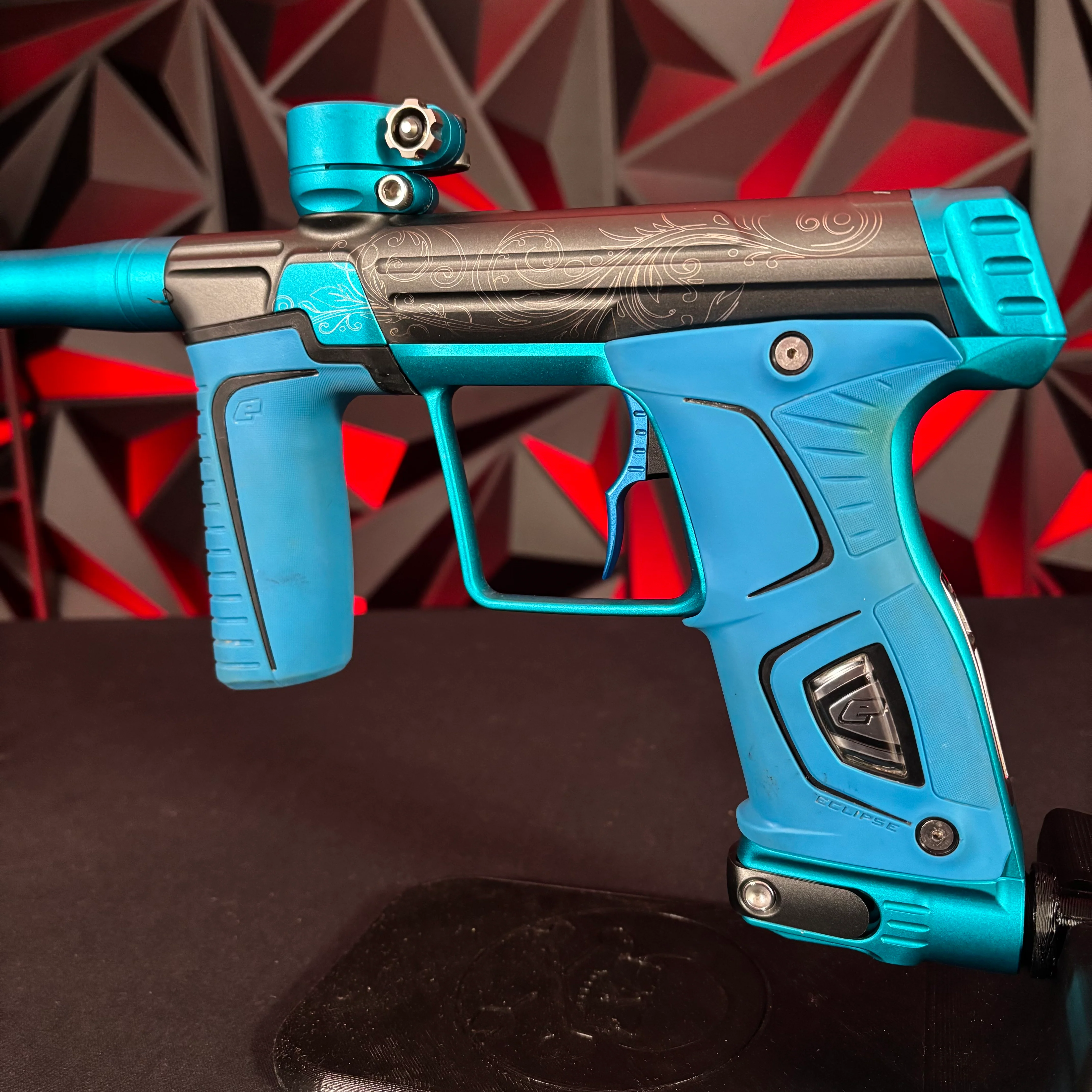 Used Planet Eclipse Gtek 170R Paintball Gun - Grey/Blue w/ Laser Engraving, Blue Grips & Deuce Trigger - Image 3