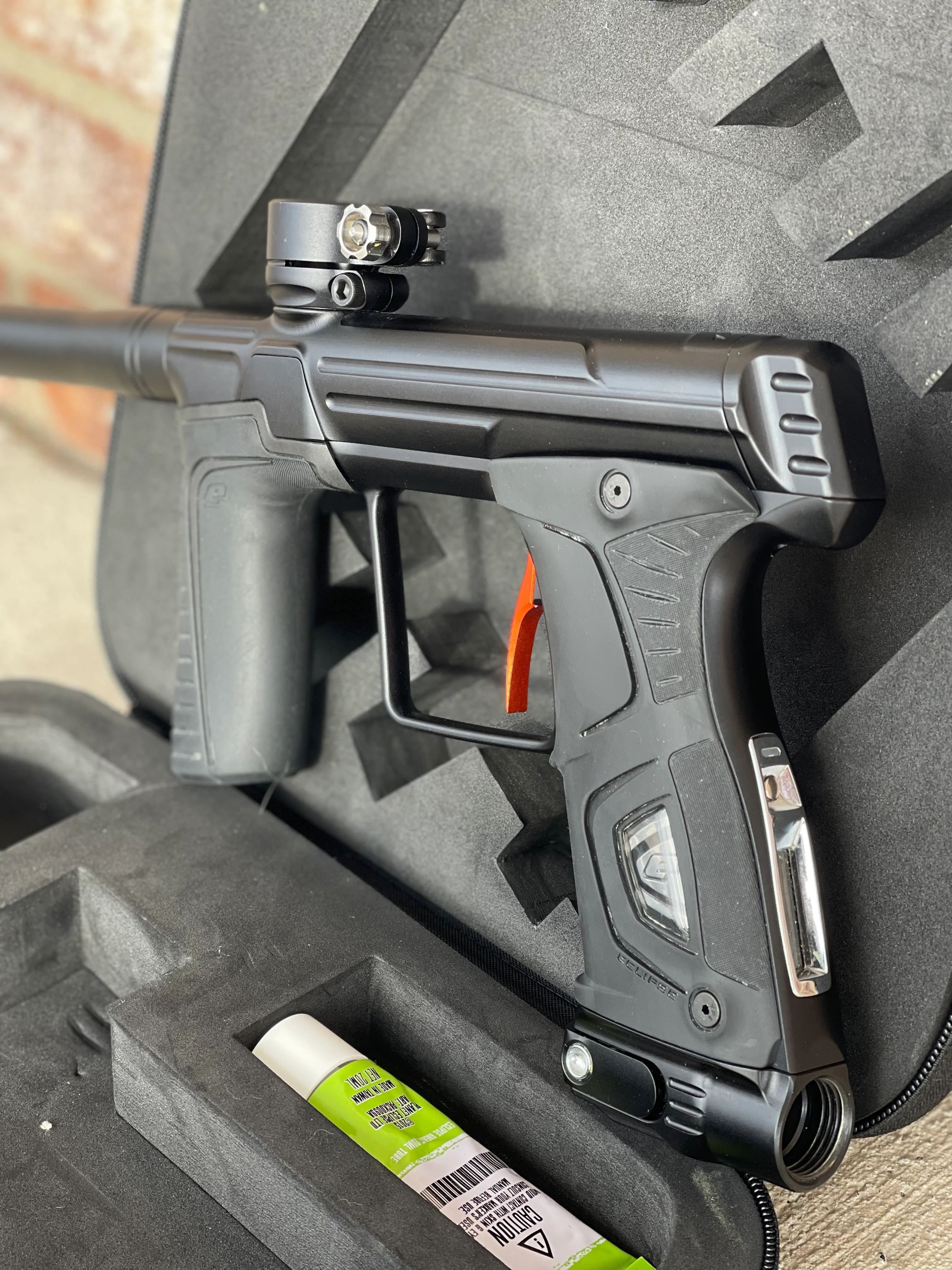 Used Planet Eclipse Gtek 170R Paintball Gun - Black w/ Orange Scythe Trigger - Image 2