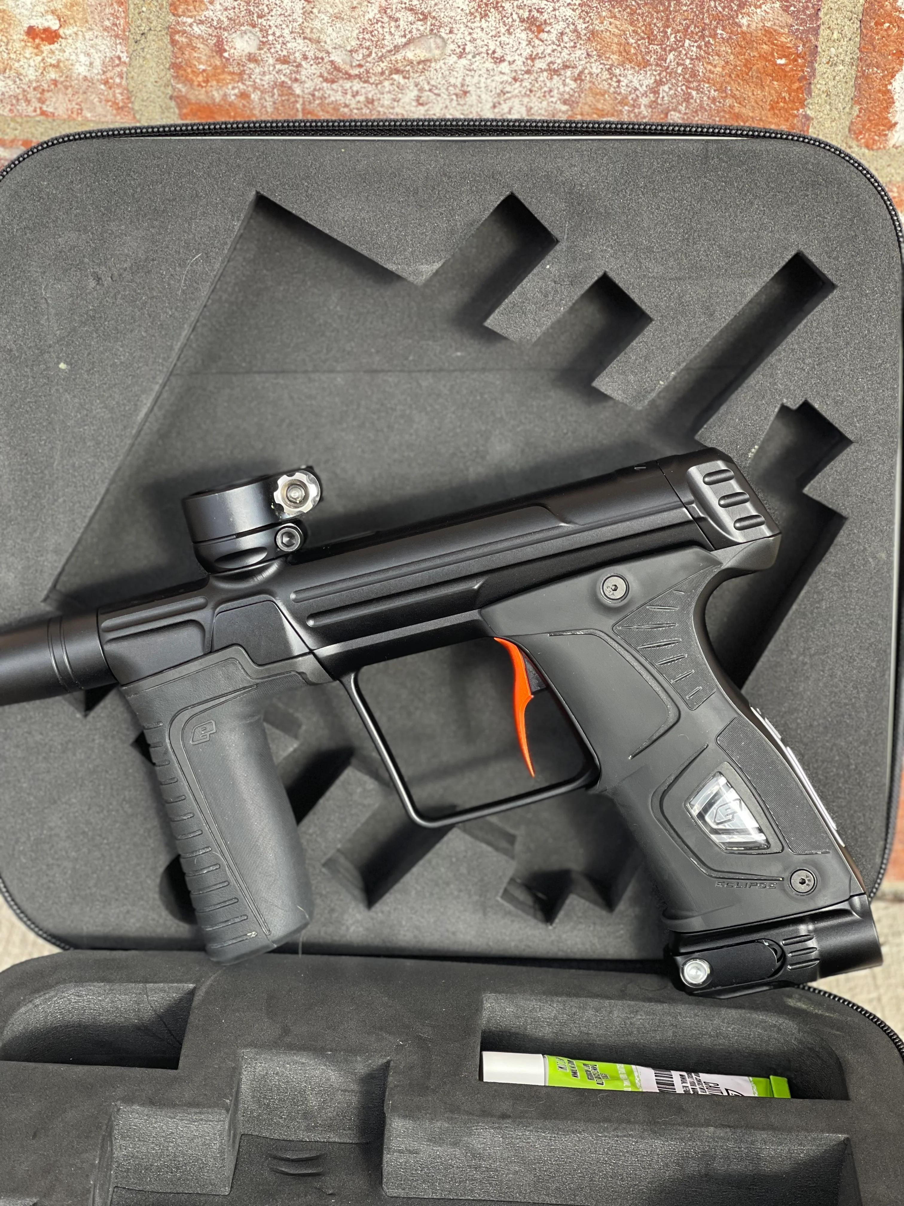 Used Planet Eclipse Gtek 170R Paintball Gun - Black w/ Orange Scythe Trigger - Image 6