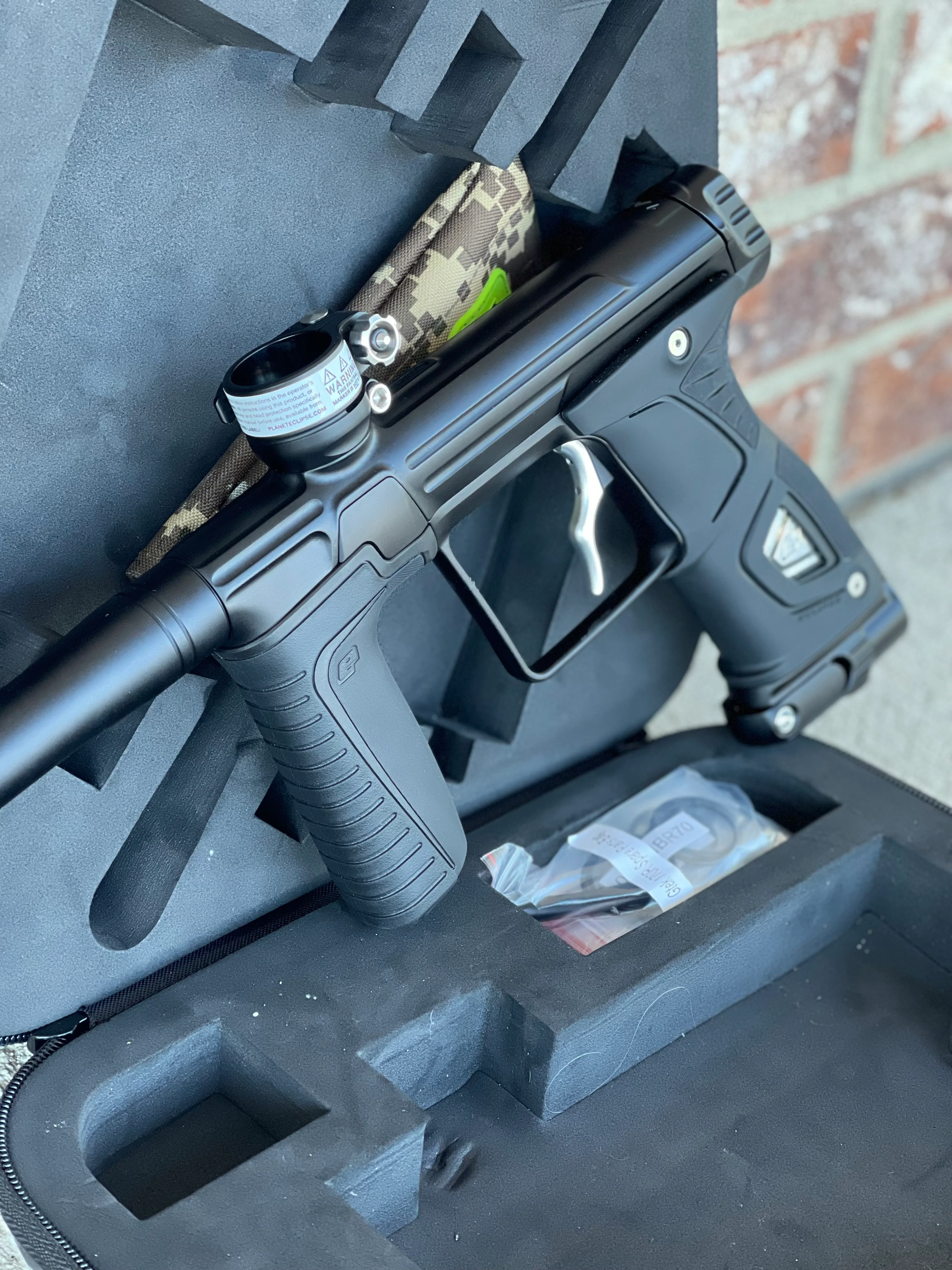 Used Planet Eclipse Gtek 170R Paintball Gun - Black w/ Silver Deuce Trigger - Image 3