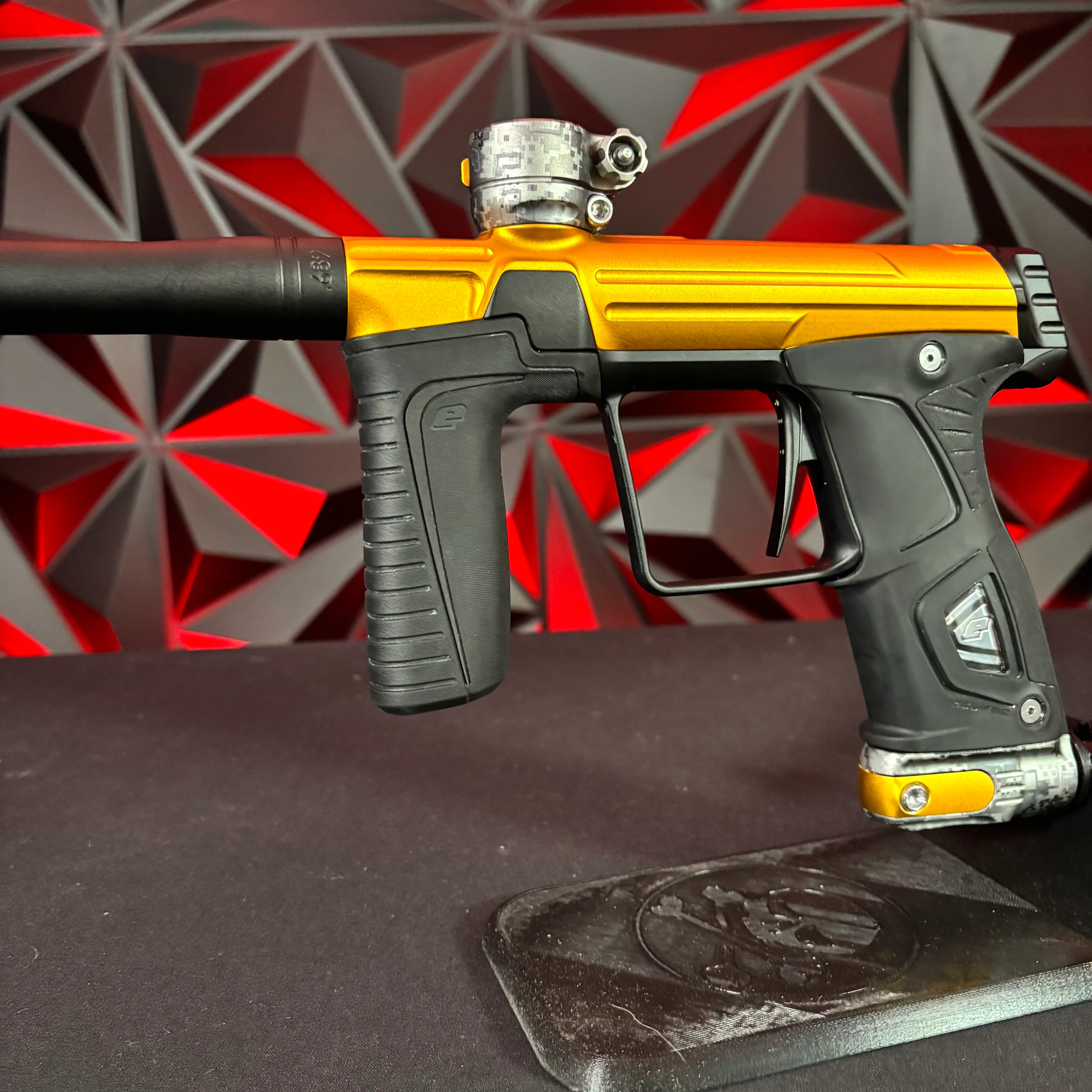 Used Planet Eclipse Gtek 170R Paintball Gun - Gold/Black - Image 5