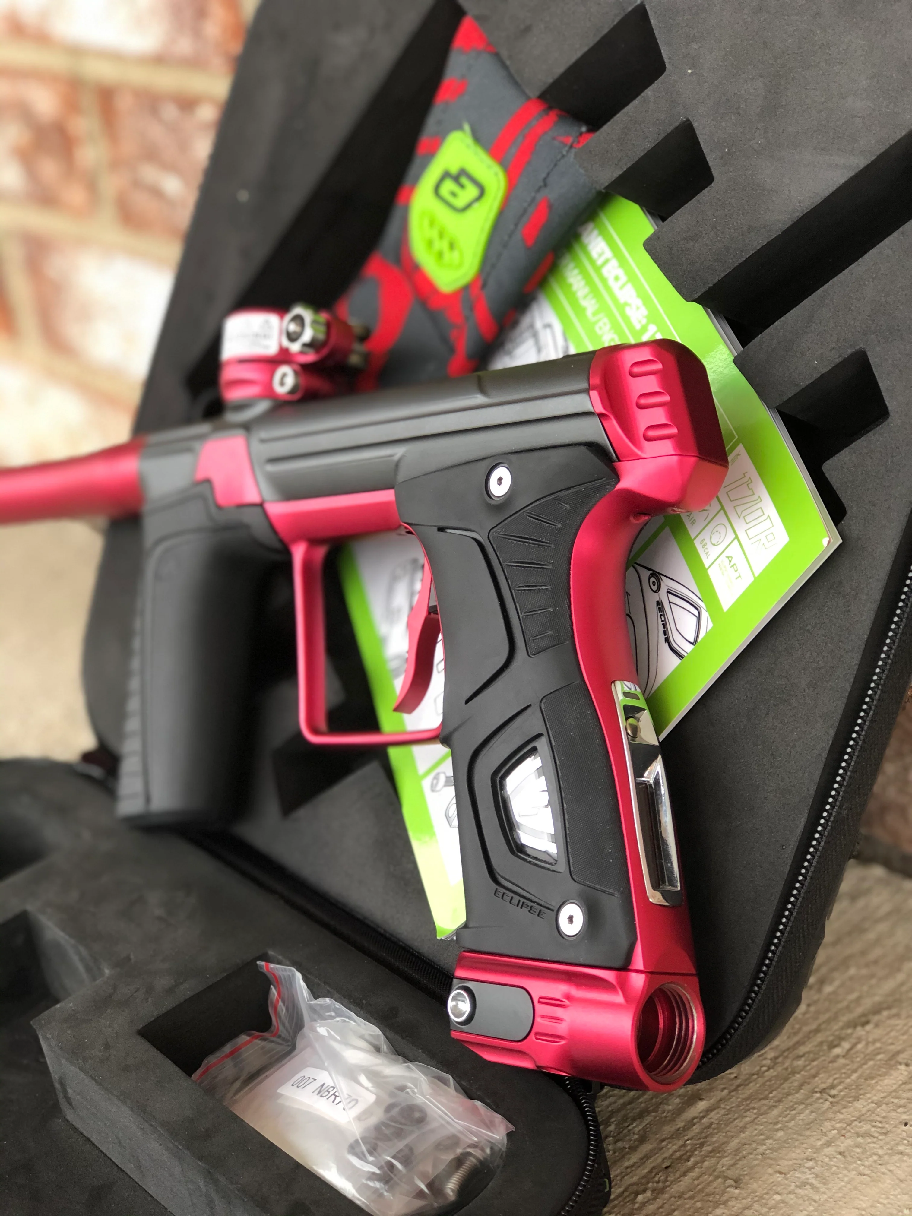 Used Planet Eclipse Gtek 170R Paintball Gun - Grey/Red - Image 3