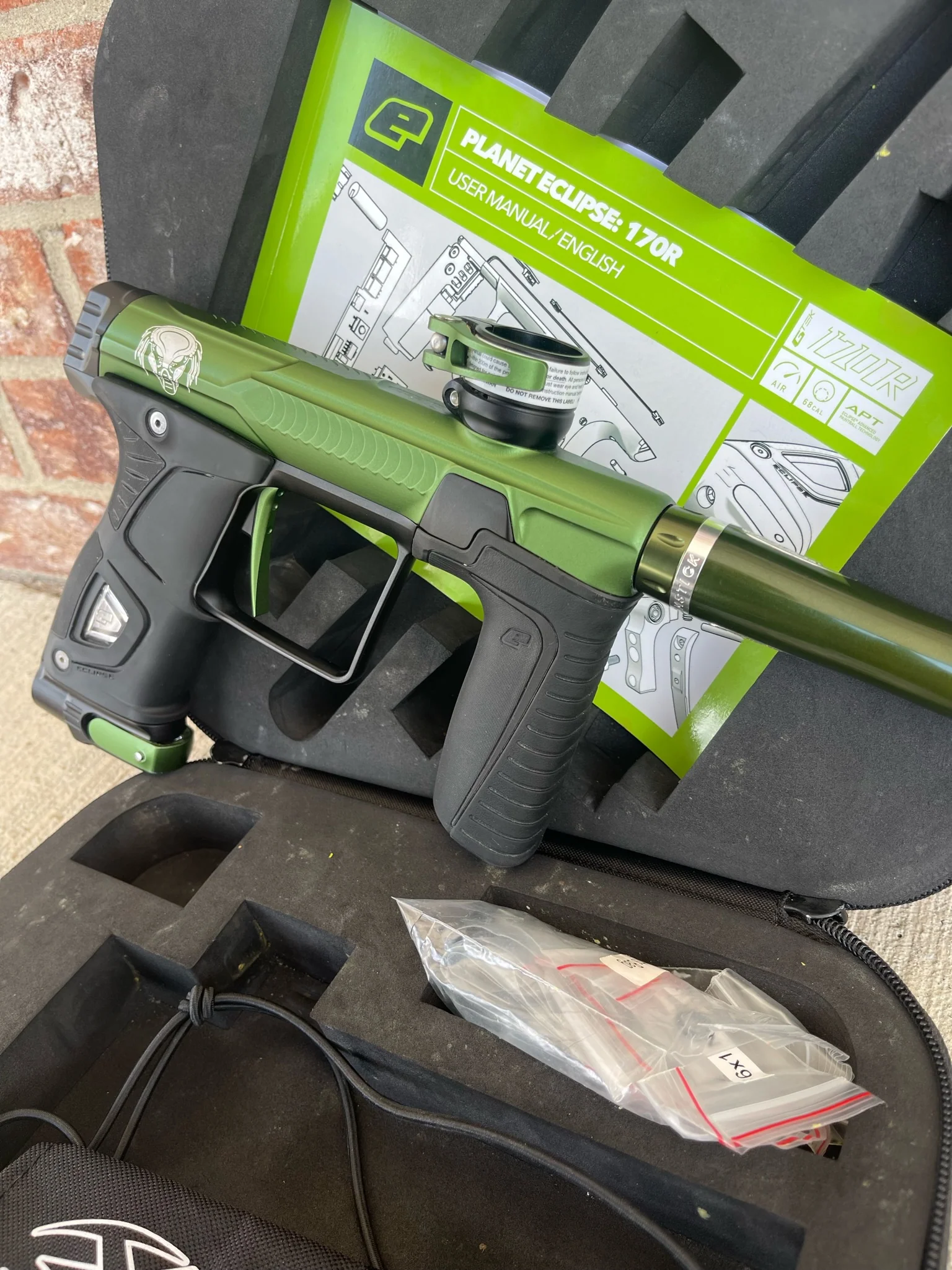 Used Planet Eclipse Gtek 170R Paintball Gun - LE Predator #26/100 w/ UL Barrel  and Stock Barrel - Image 3