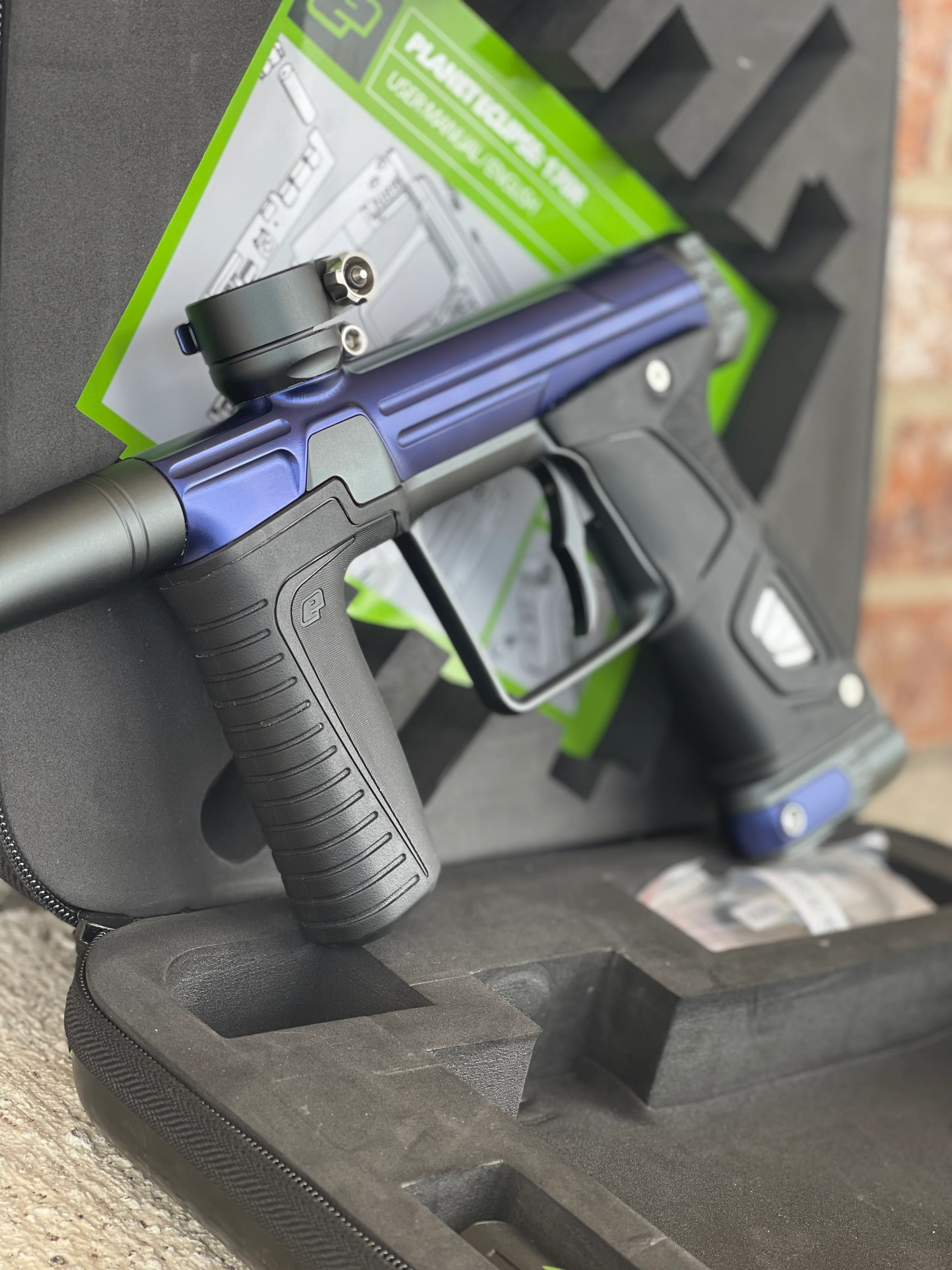 Used Planet Eclipse Gtek 170R Paintball Gun - Navy/Grey - Image 3