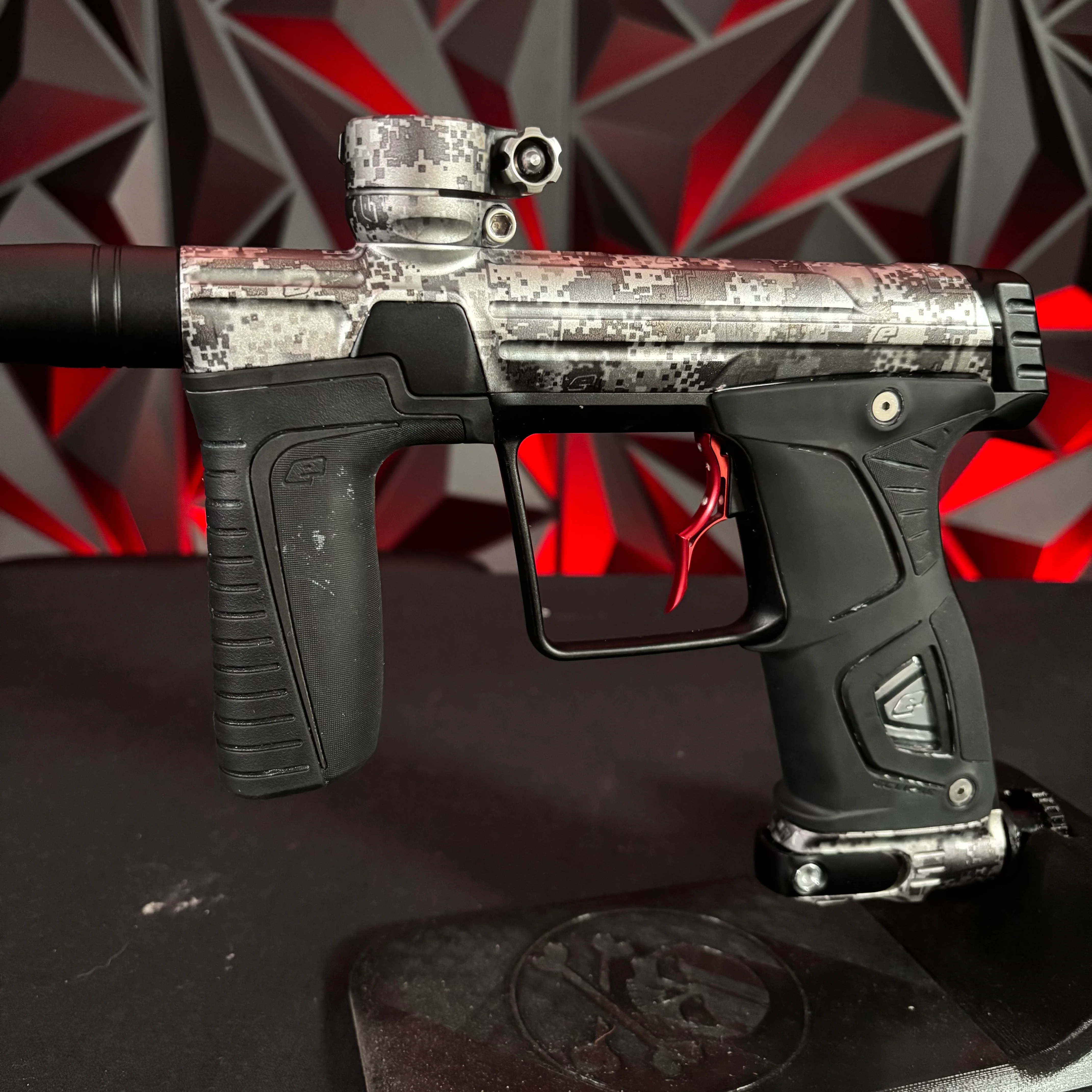 Used Planet Eclipse Gtek 170R Paintball Marker - HDE Urban - Image 4