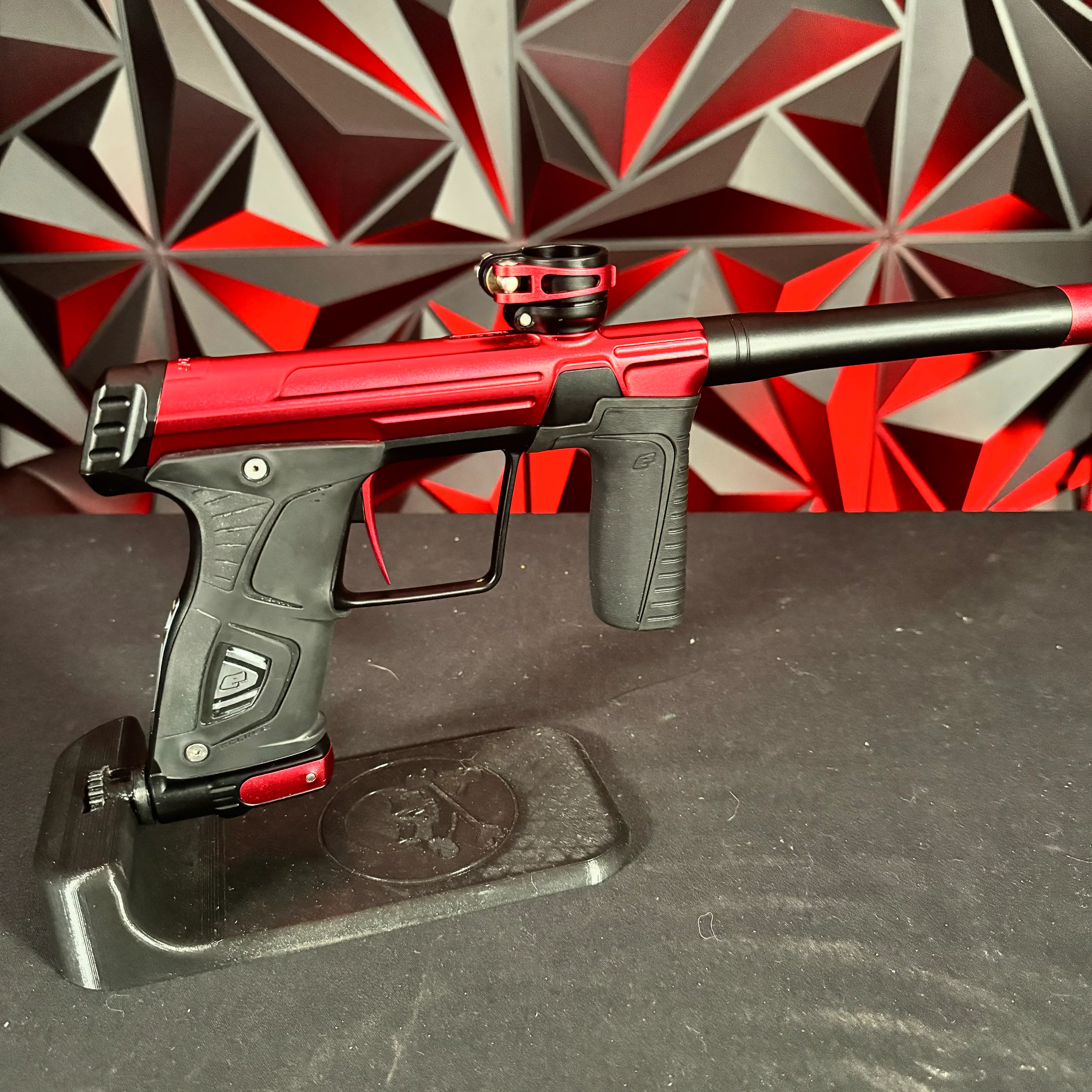 Used Planet Eclipse Gtek 170R Paintball Marker - Red/Black - Image 2