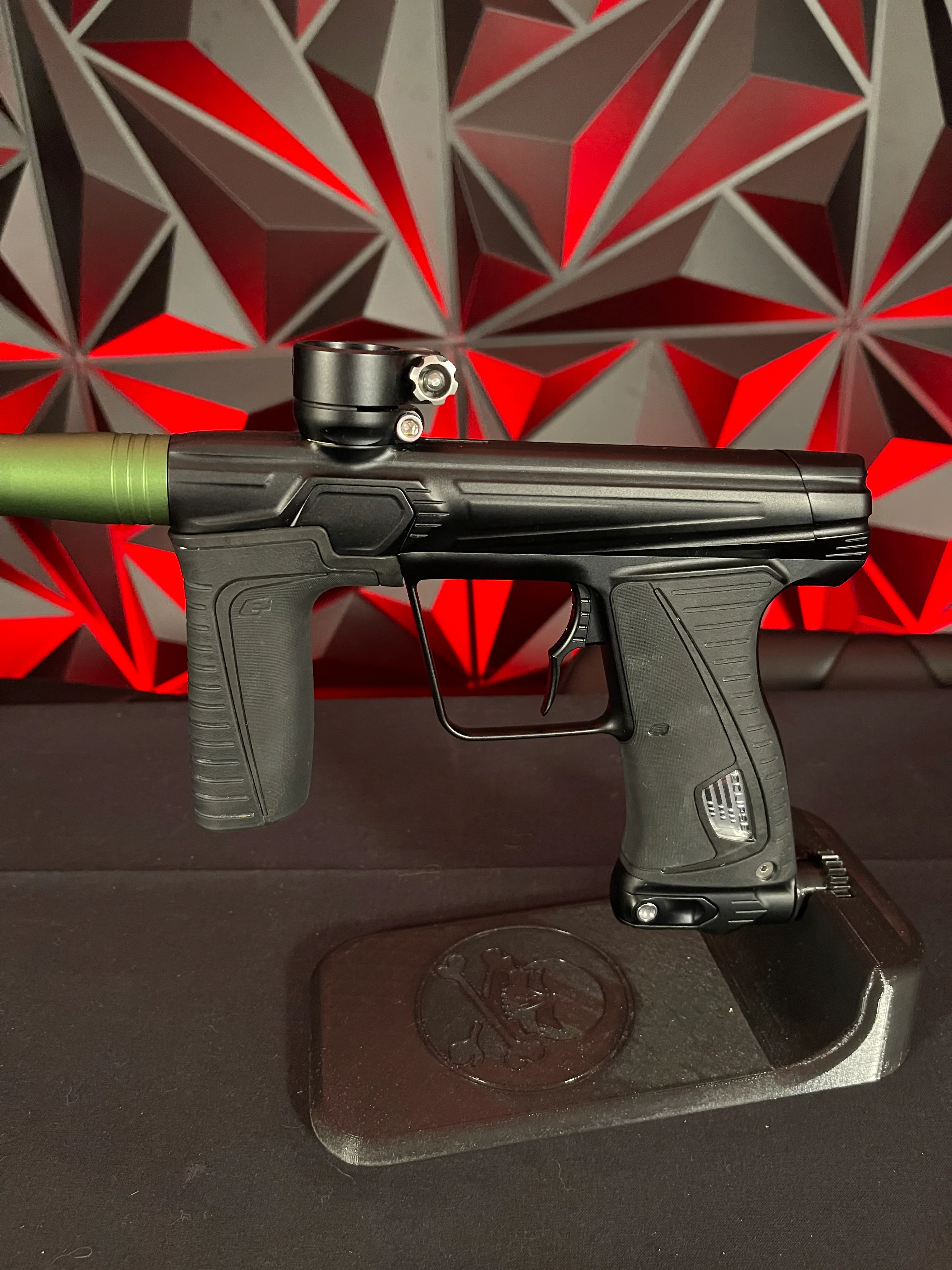 Used Planet Eclipse Gtek 180R Paintball Gun - Black w/Vyper Green Barrel Back & Infamous Deuce Trigger - Image 4