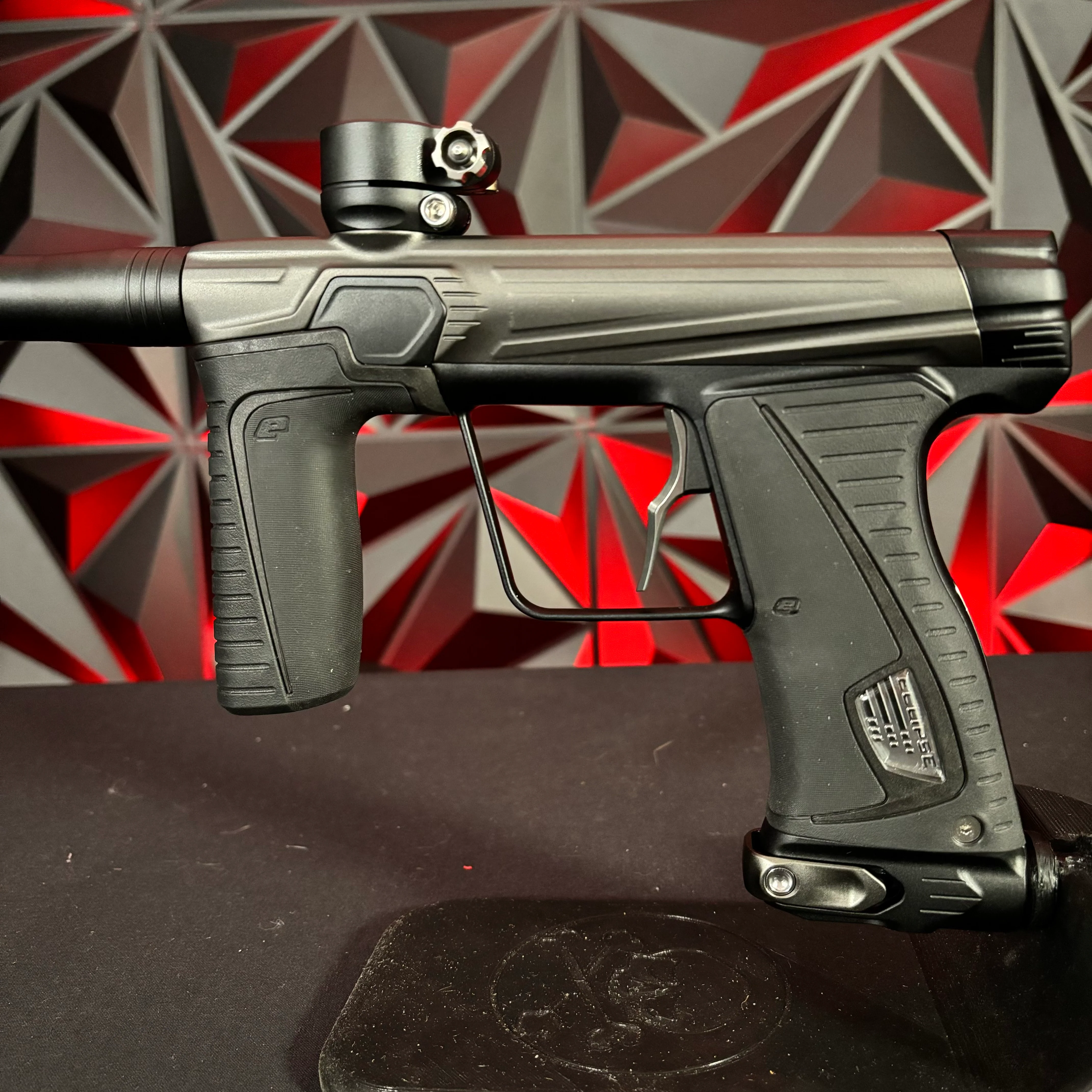 Used Planet Eclipse Gtek 180r Paintball Gun - Charcoal (Grey/Black) w/ Infamous Deuce Trigger & Earth Grip Kit - Image 2