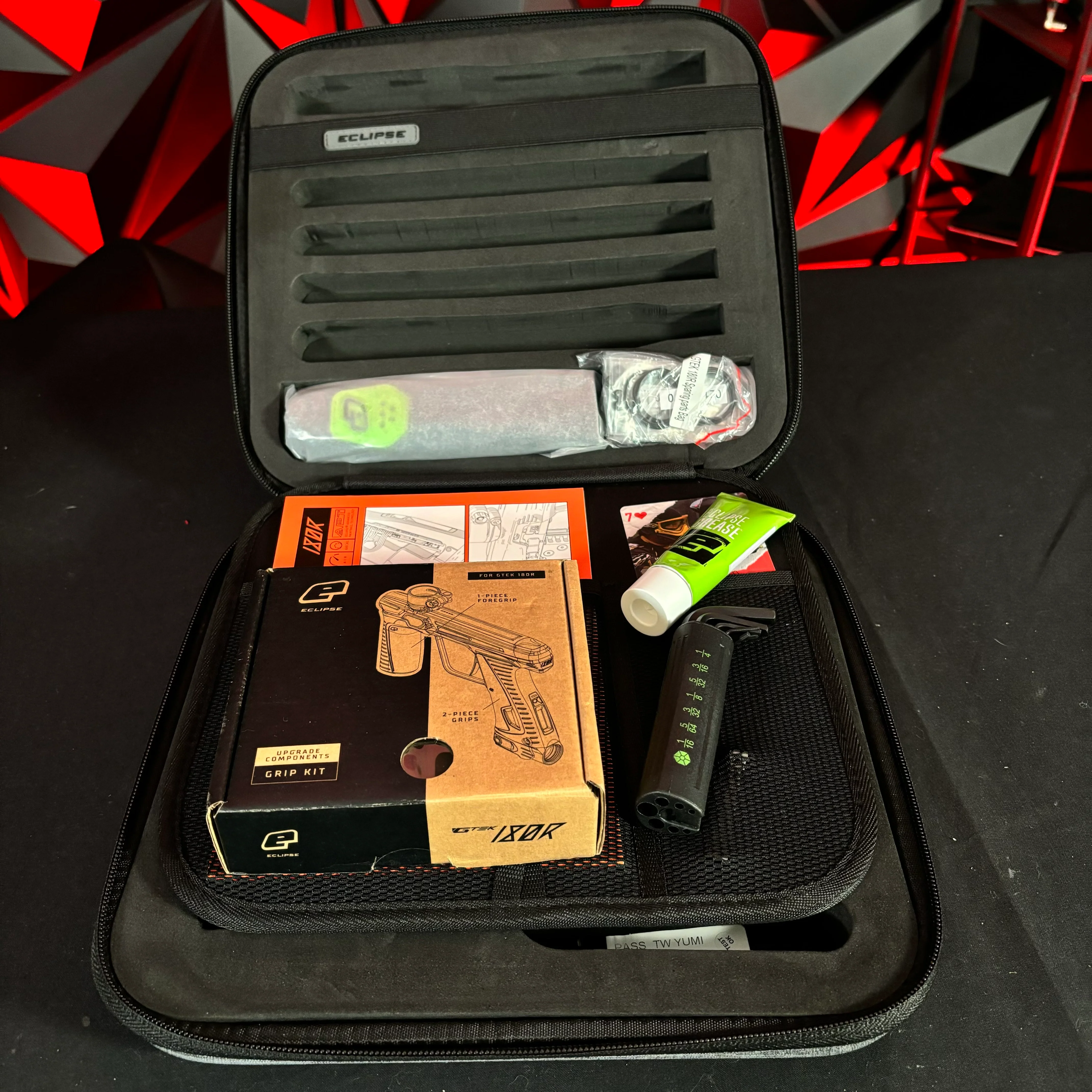 Used Planet Eclipse Gtek 180r Paintball Gun - Charcoal (Grey/Black) w/ Infamous Deuce Trigger & Earth Grip Kit - Image 8