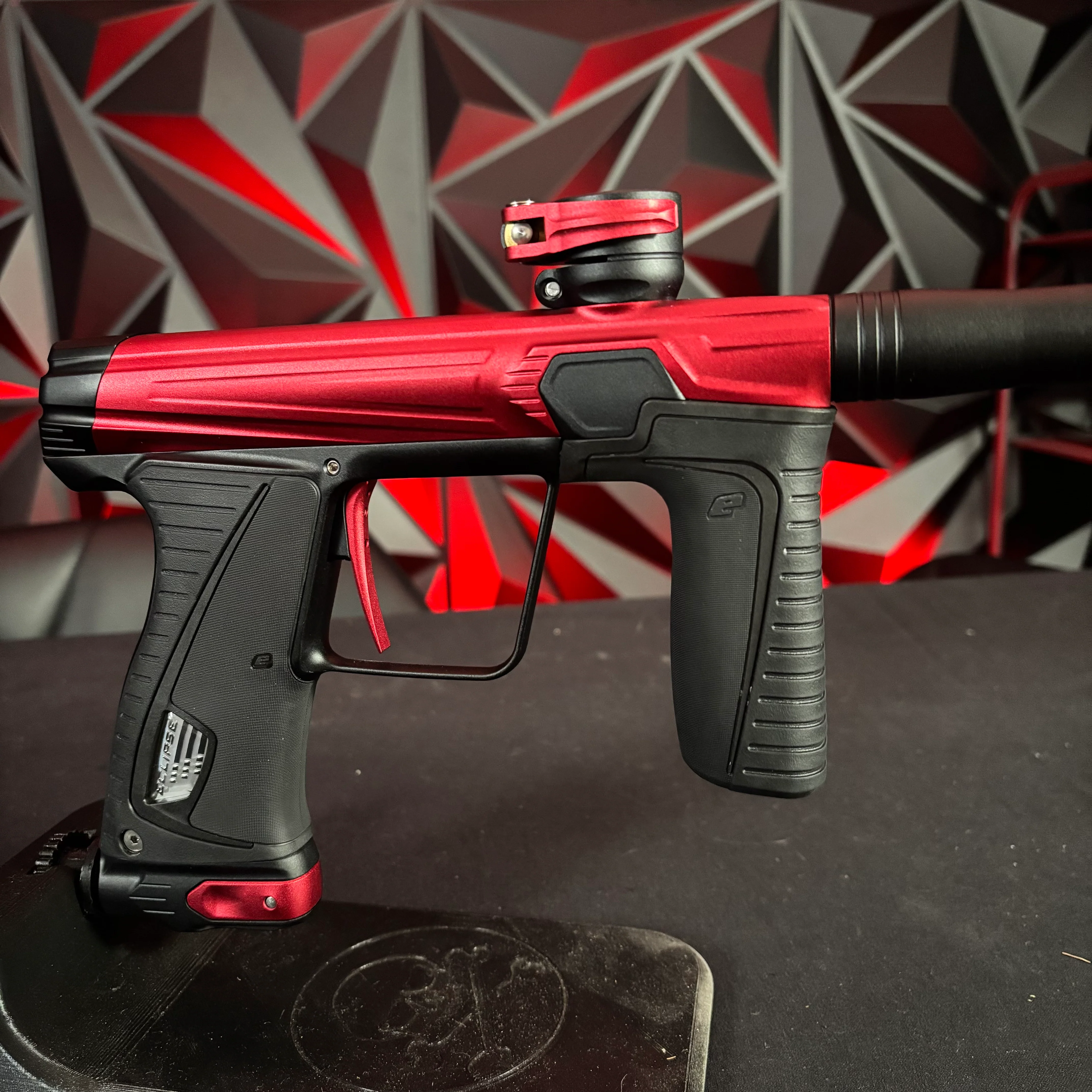 Used Planet Eclipse Gtek 180R Paintball Gun - Red/Black - Image 3
