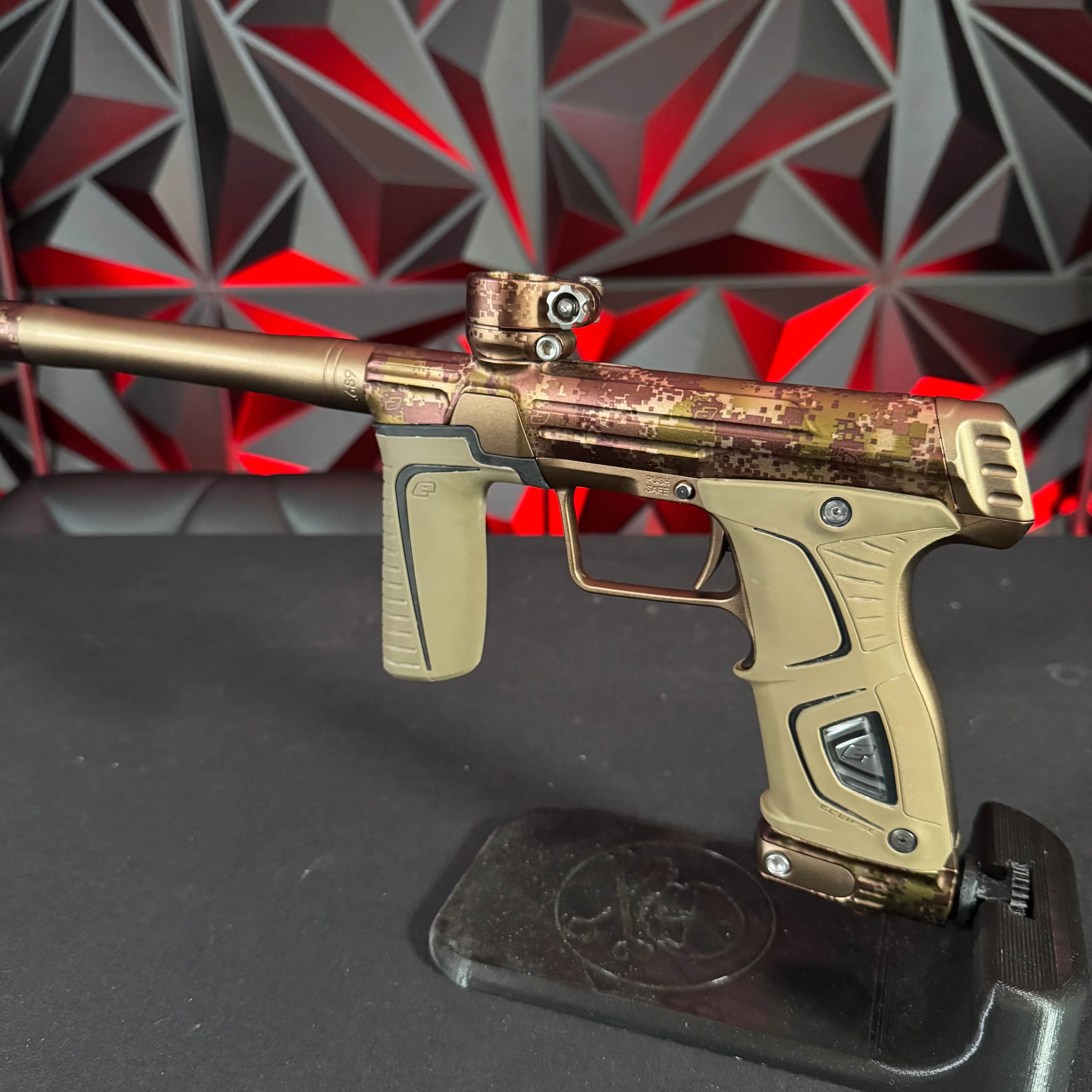Used Planet Eclipse Gtek M170r - HDE Camo/Earth w/Deadly Winds hAir 45 Trigger Valve - Image 3