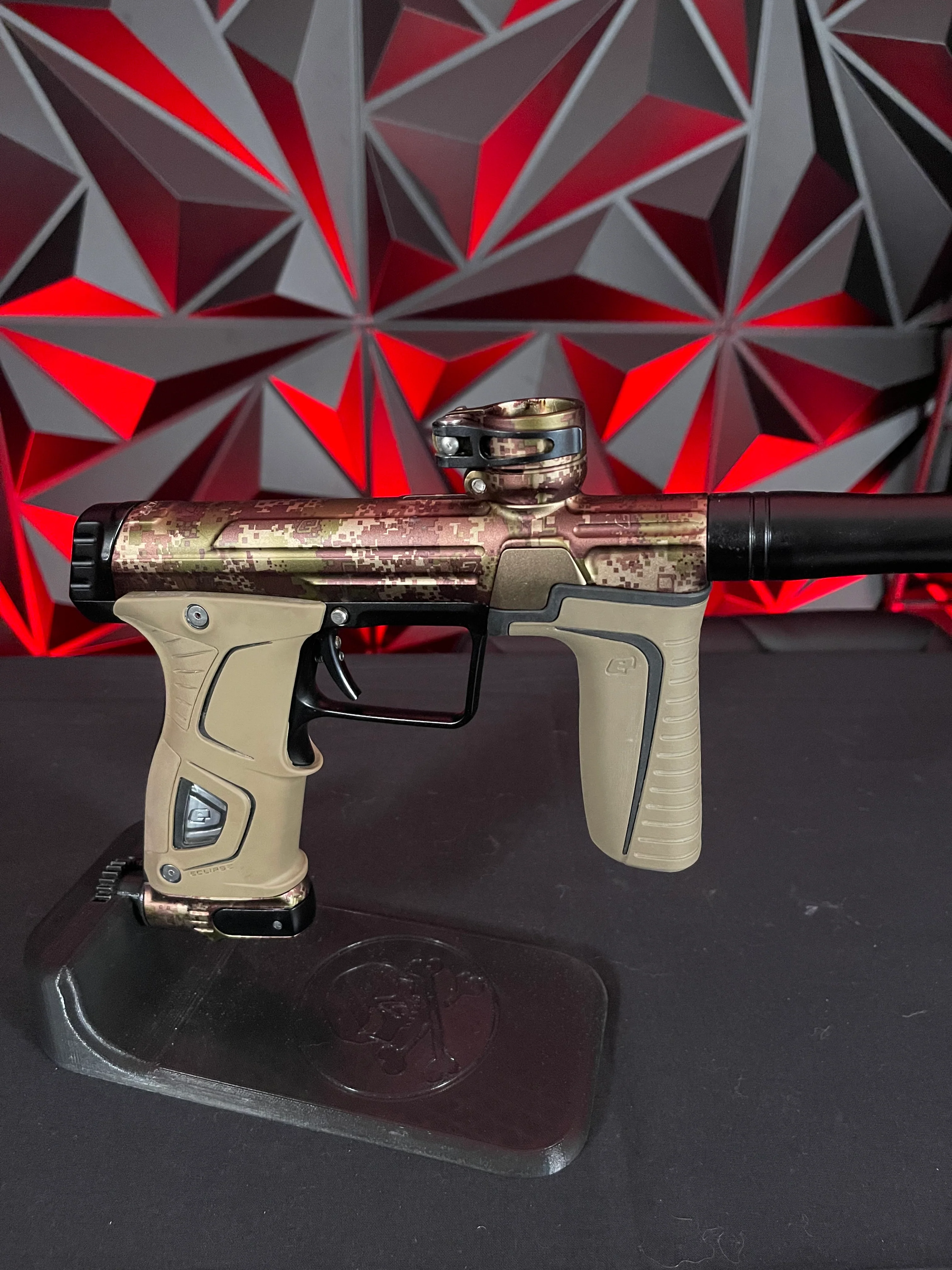 Used Planet Eclipse Gtek M170r - HDE Camo/Black w/Deadly Winds hAir 45 Trigger Valve - Image 3