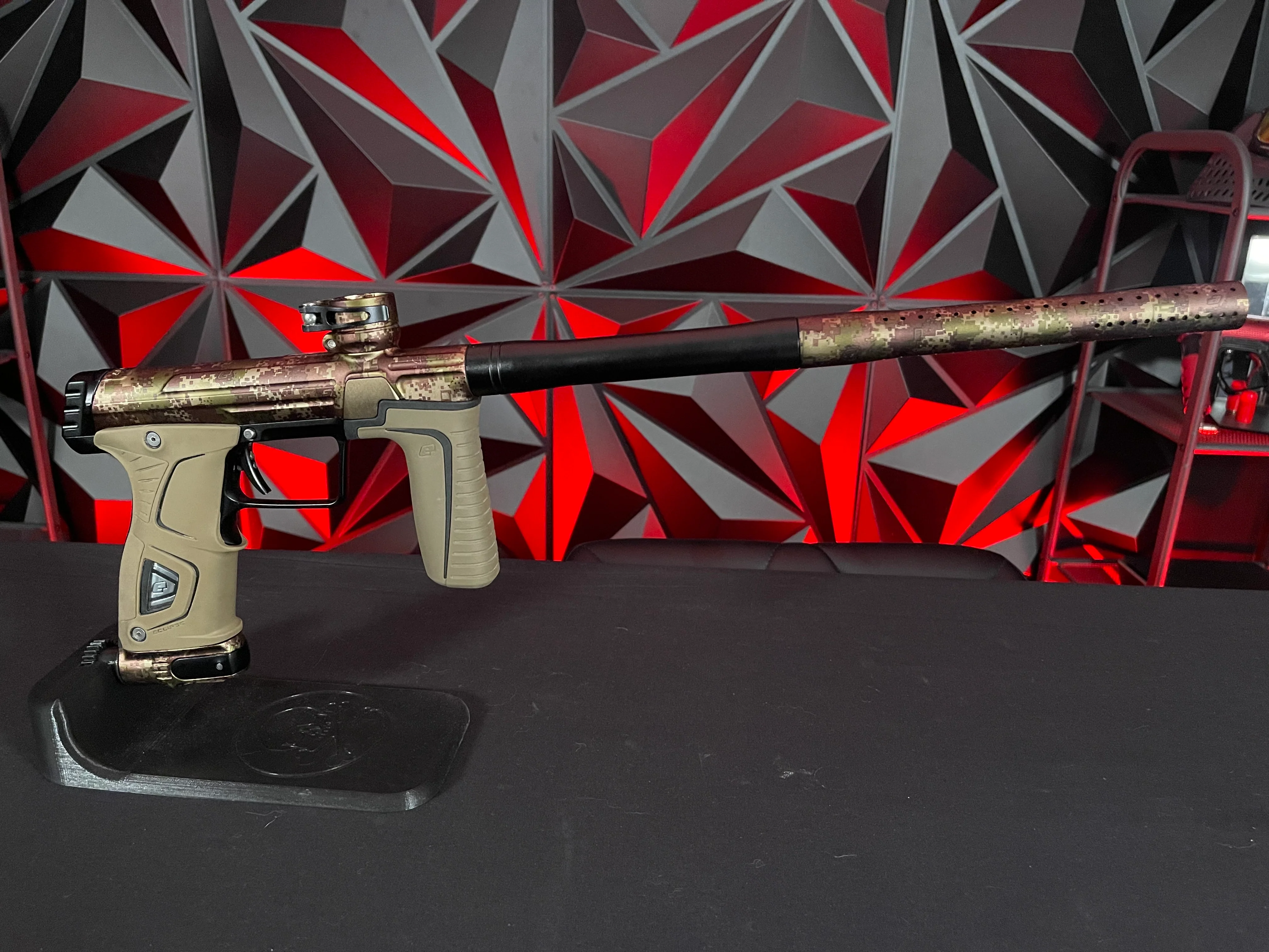 Used Planet Eclipse Gtek M170r - HDE Camo/Black w/Deadly Winds hAir 45 Trigger Valve - Image 5