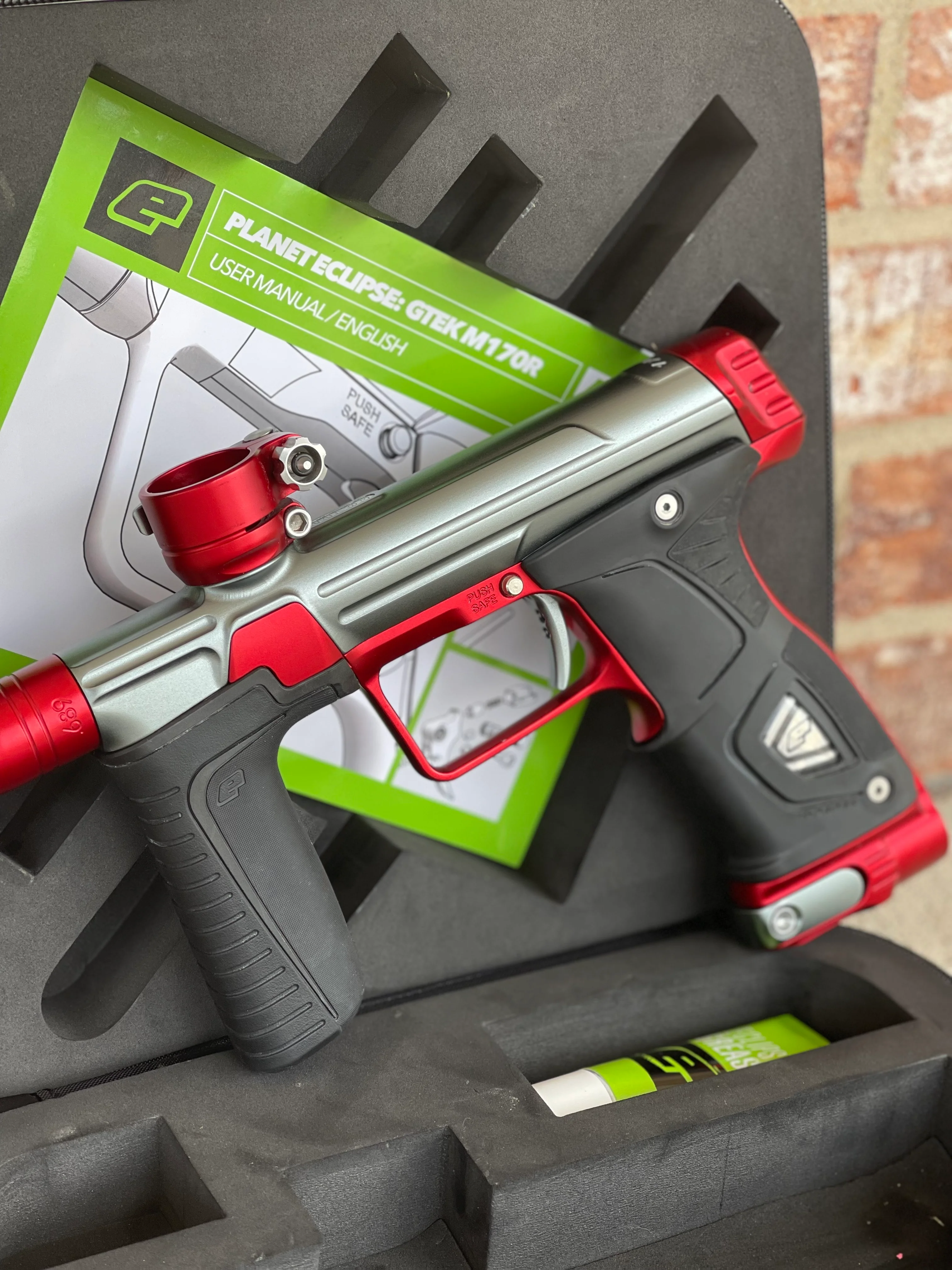 Used Planet Eclipse Gtek M170R Paintball Gun - Grey/Red - Image 4