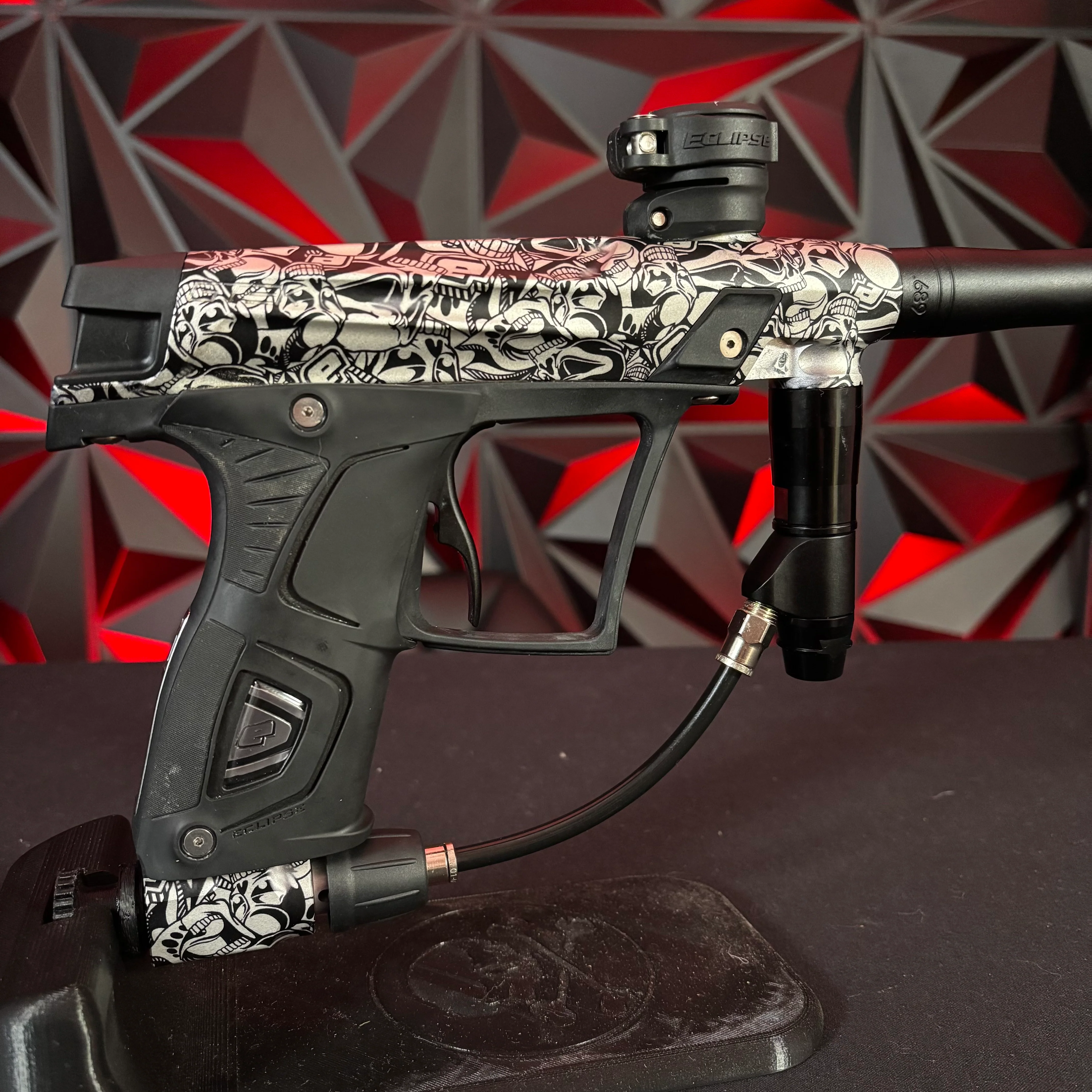 Used Planet Eclipse Gtek OLED Paintball Gun - Stretch White - Image 2