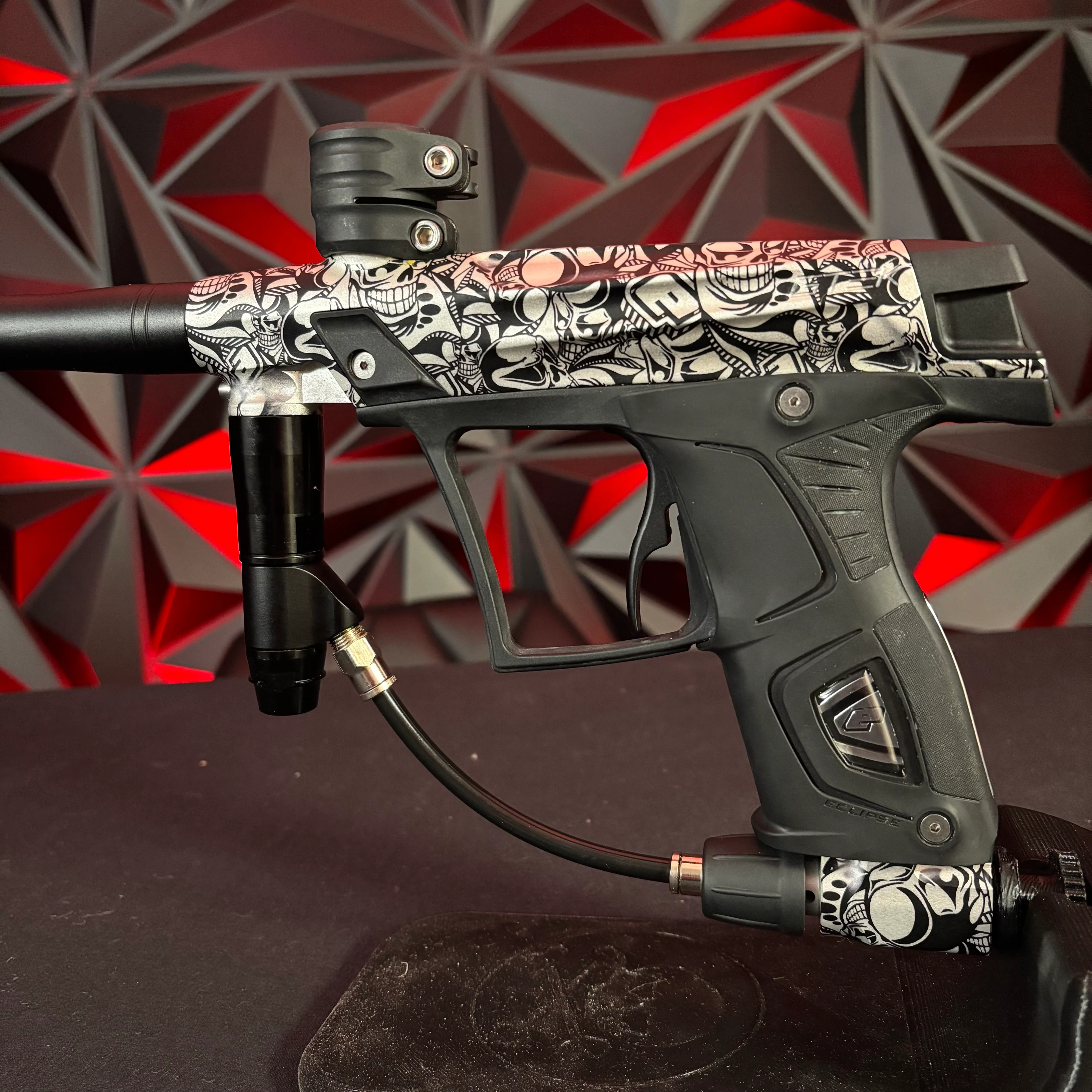 Used Planet Eclipse Gtek OLED Paintball Gun - Stretch White - Image 3