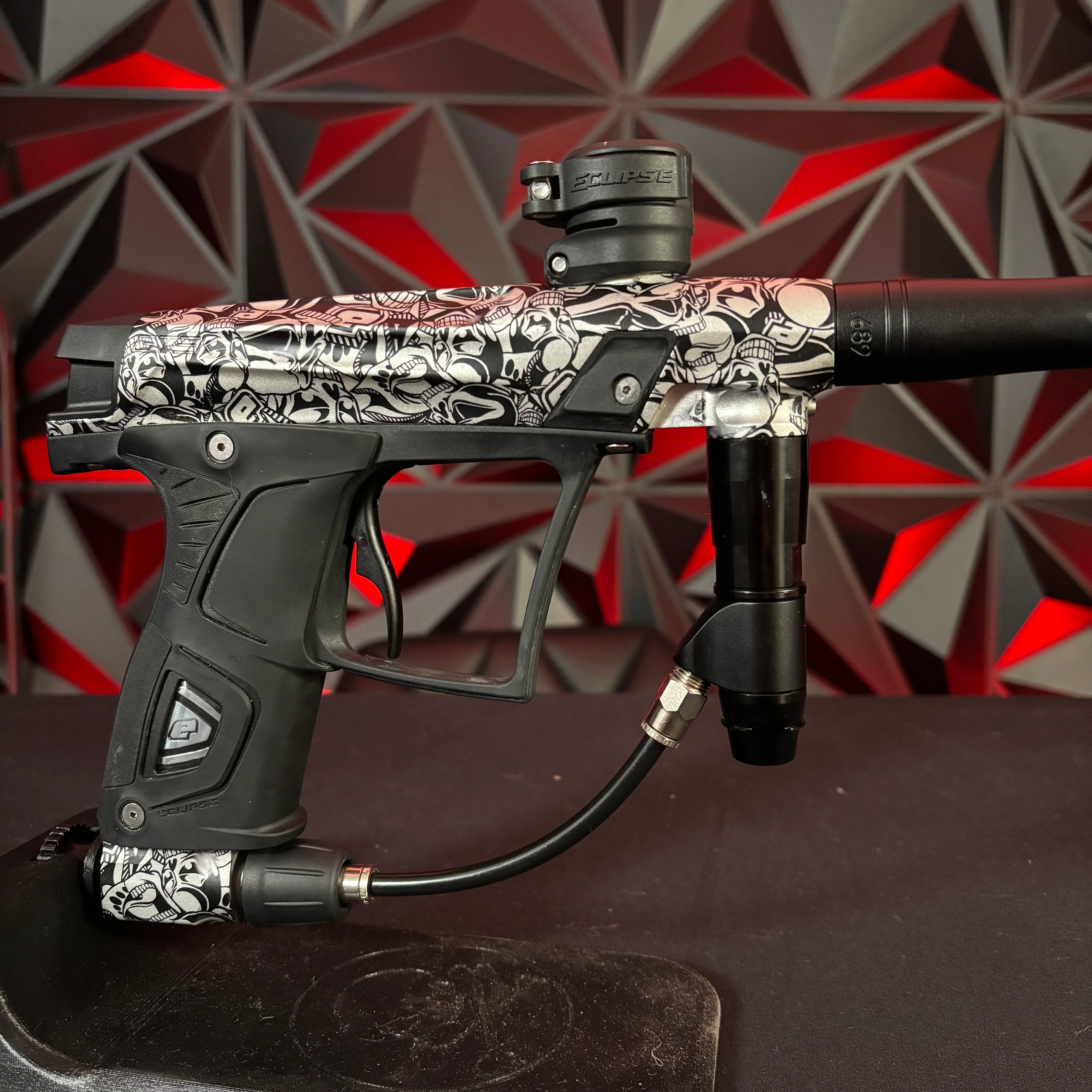 Used Planet Eclipse Gtek OLED Paintball Gun - Stretch White - Image 4
