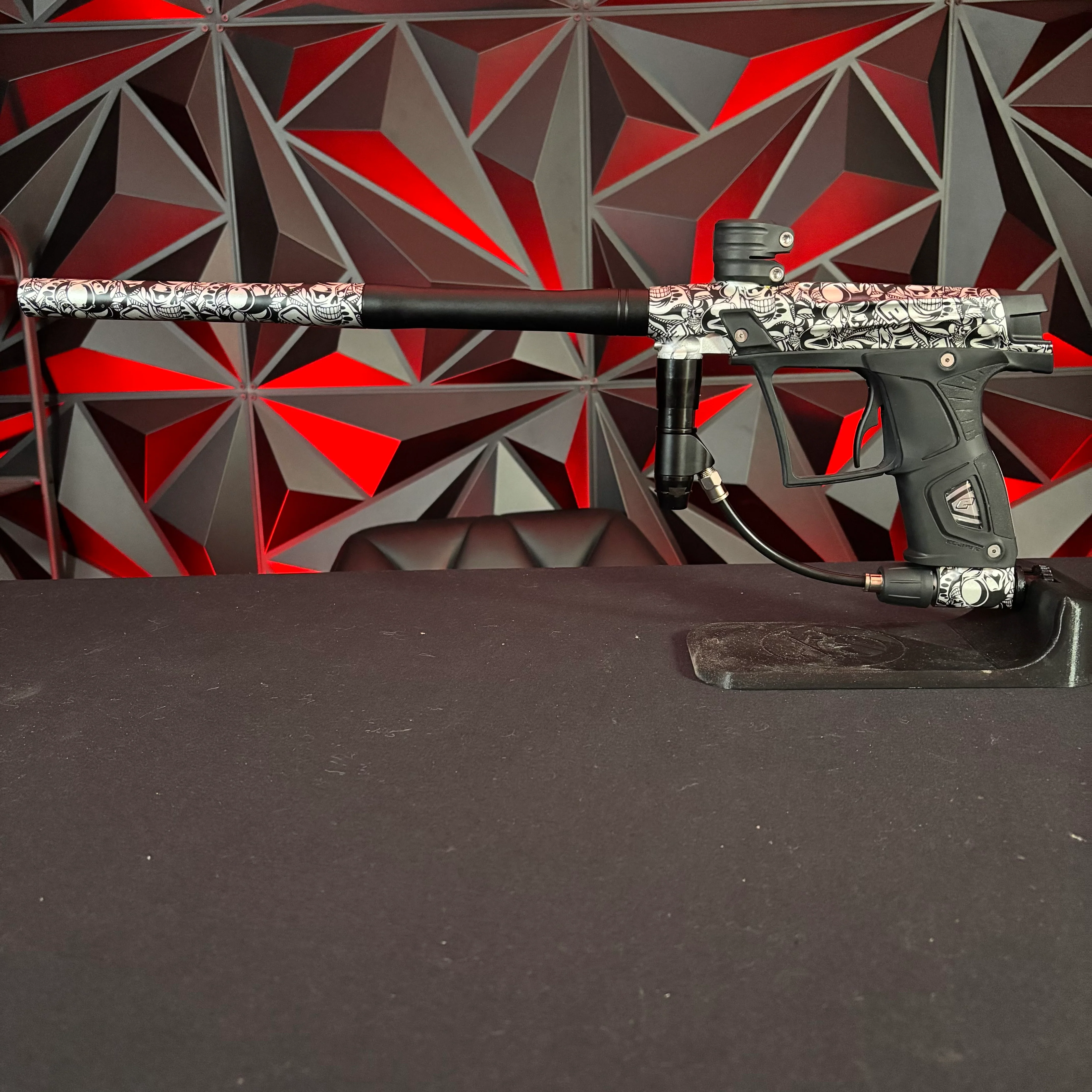 Used Planet Eclipse Gtek OLED Paintball Gun - Stretch White - Image 6
