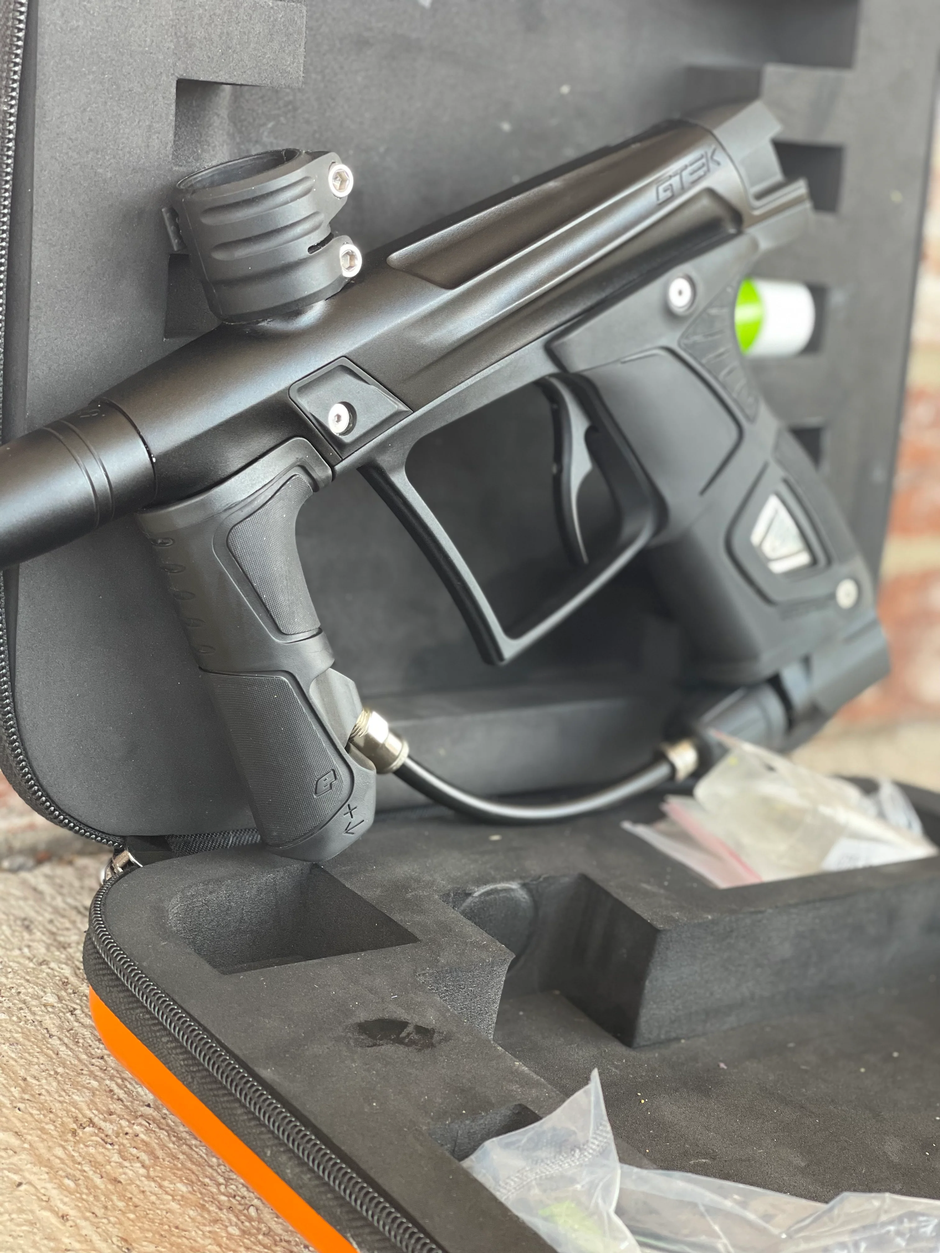Used Planet Eclipse Gtek OLED Paintball Marker- Black - Image 4