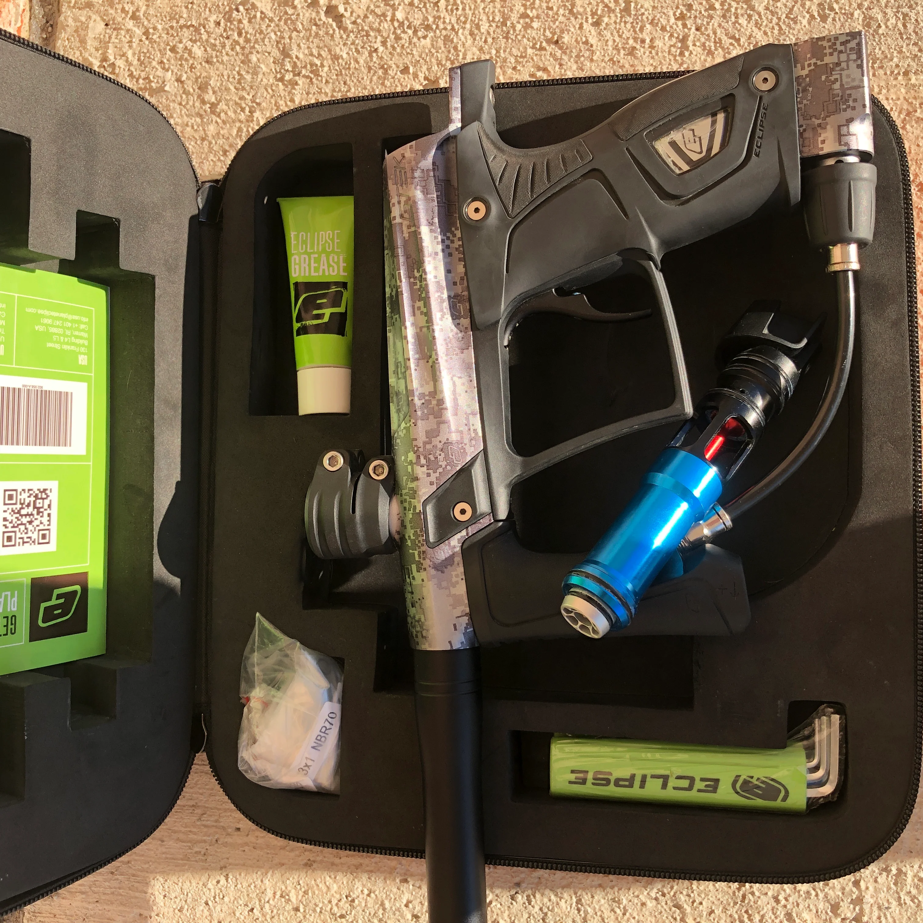 Used Planet Eclipse Gtek OLED Paintball Marker- Urban Camo - Image 5