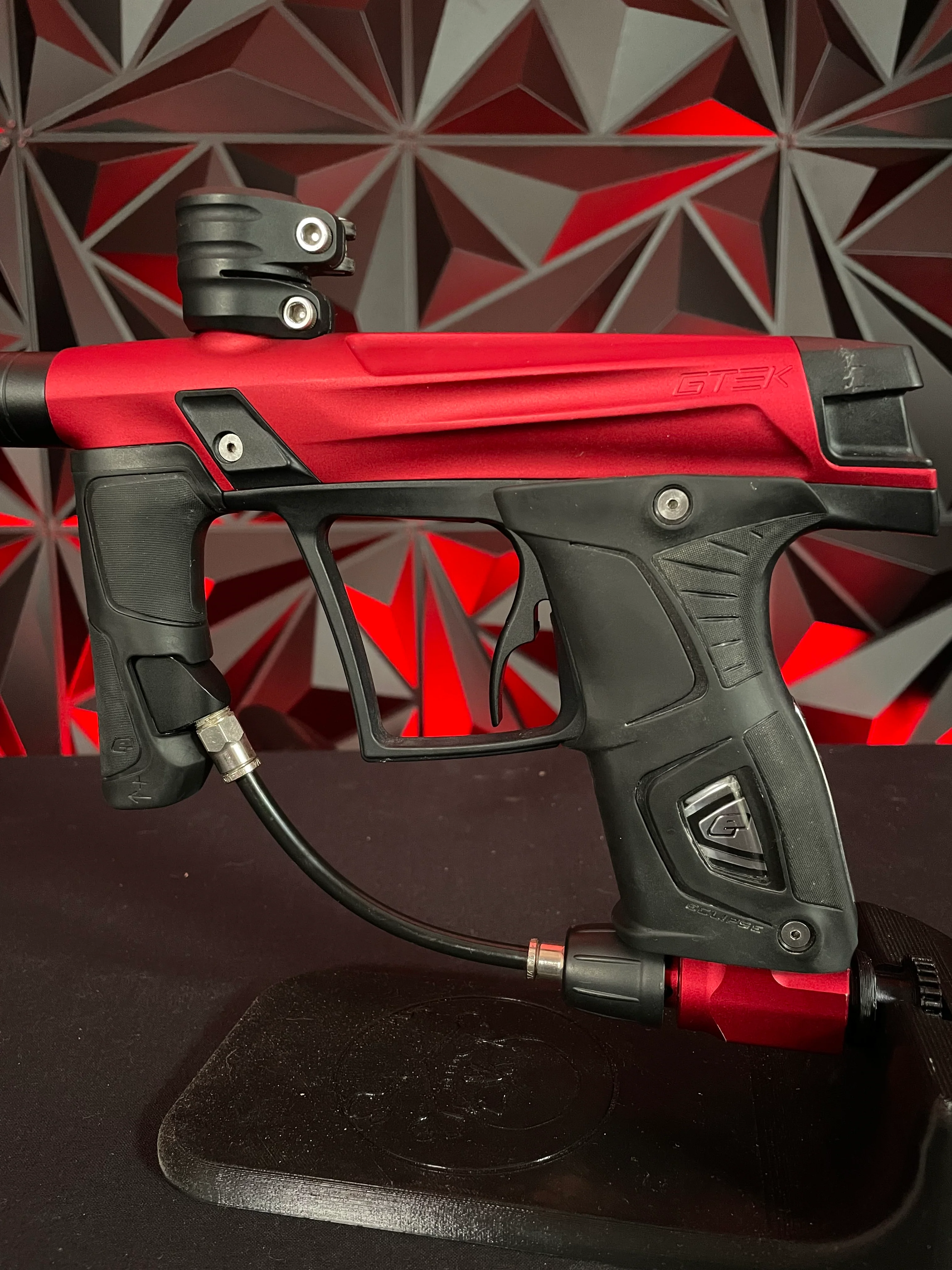 Used Planet Eclipse Gtek OLED - Red/Black - Image 2