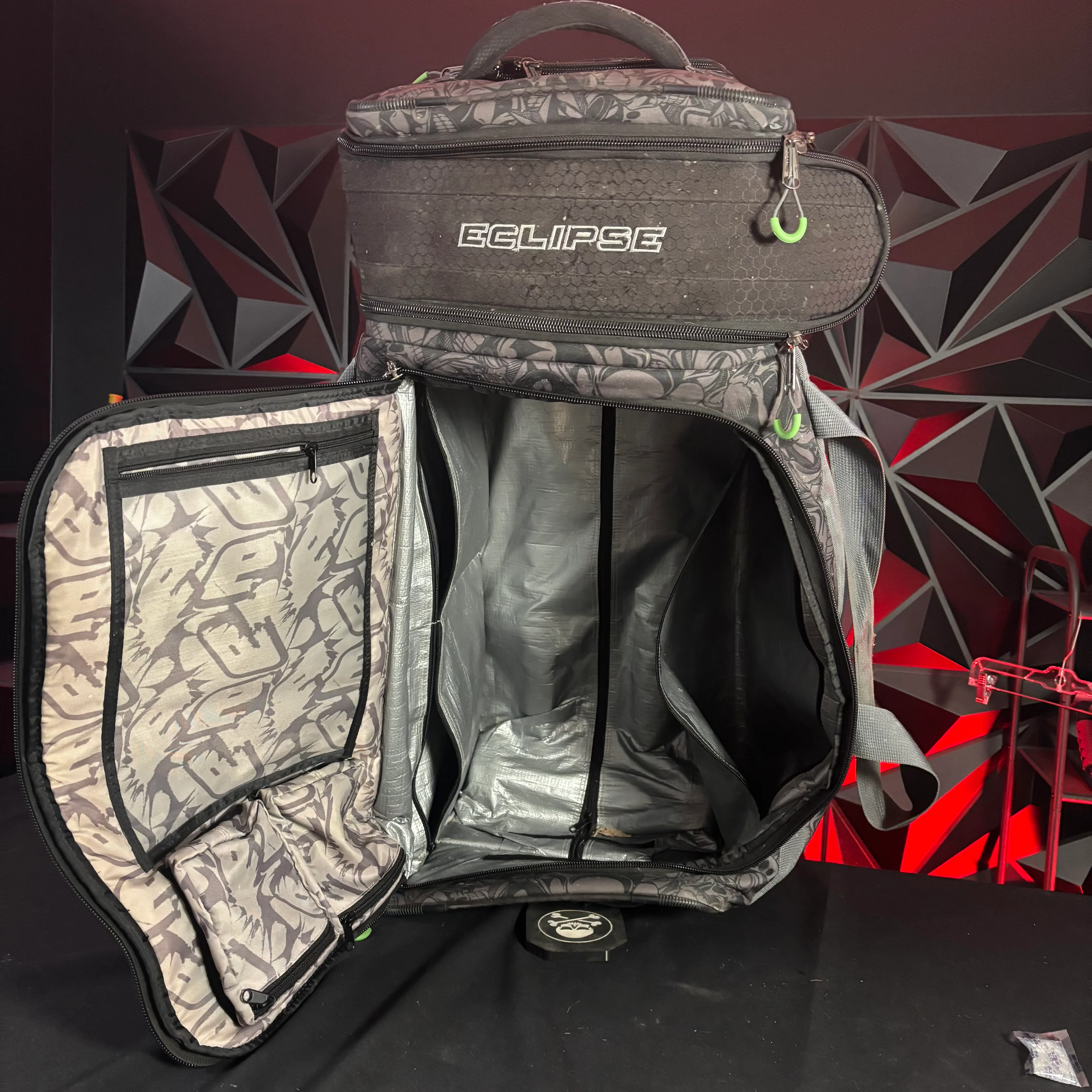 Used Planet Eclipse GX2 Classic Paintball Gearbag - LE Titan Black/Grey - Image 5