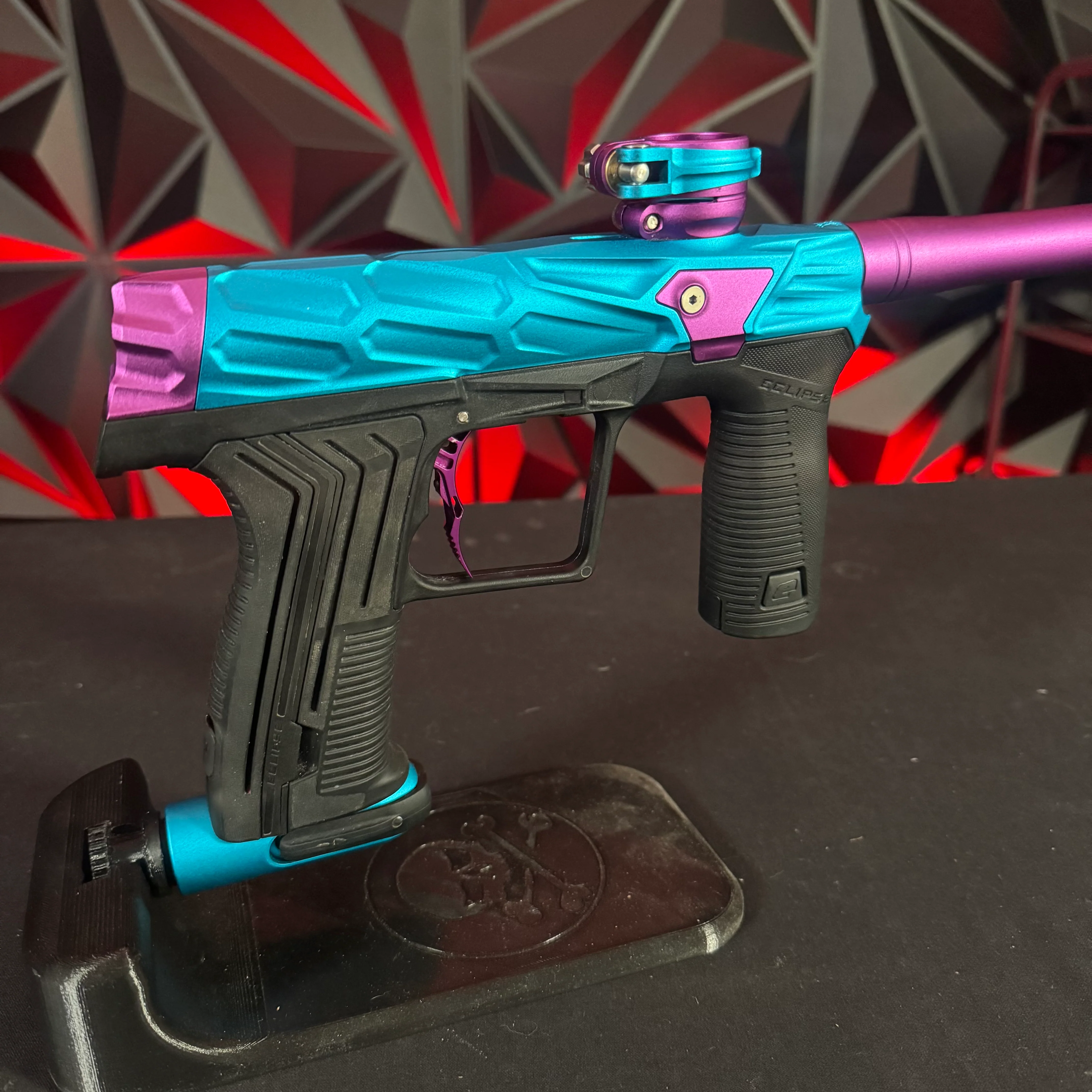 Used Planet Eclipse/HK Army Etha 3 MTL Hive Paintball Gun - Arctic w/HK Grim Double Trigger - Image 2