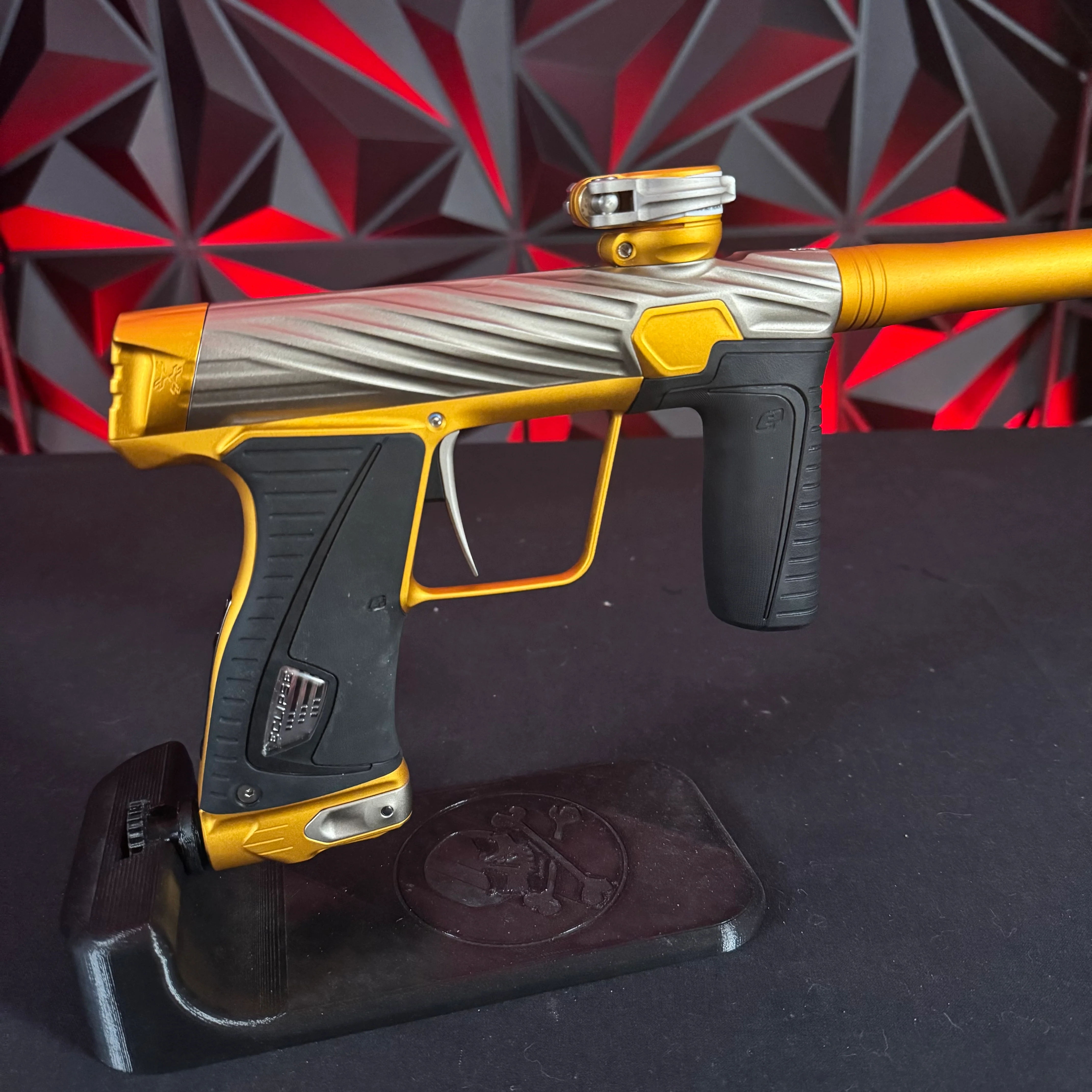 Used Planet Eclipse/HK Army Orbit Gtek 180R Paintball Gun - Canary (Grey/Gold) - Image 2