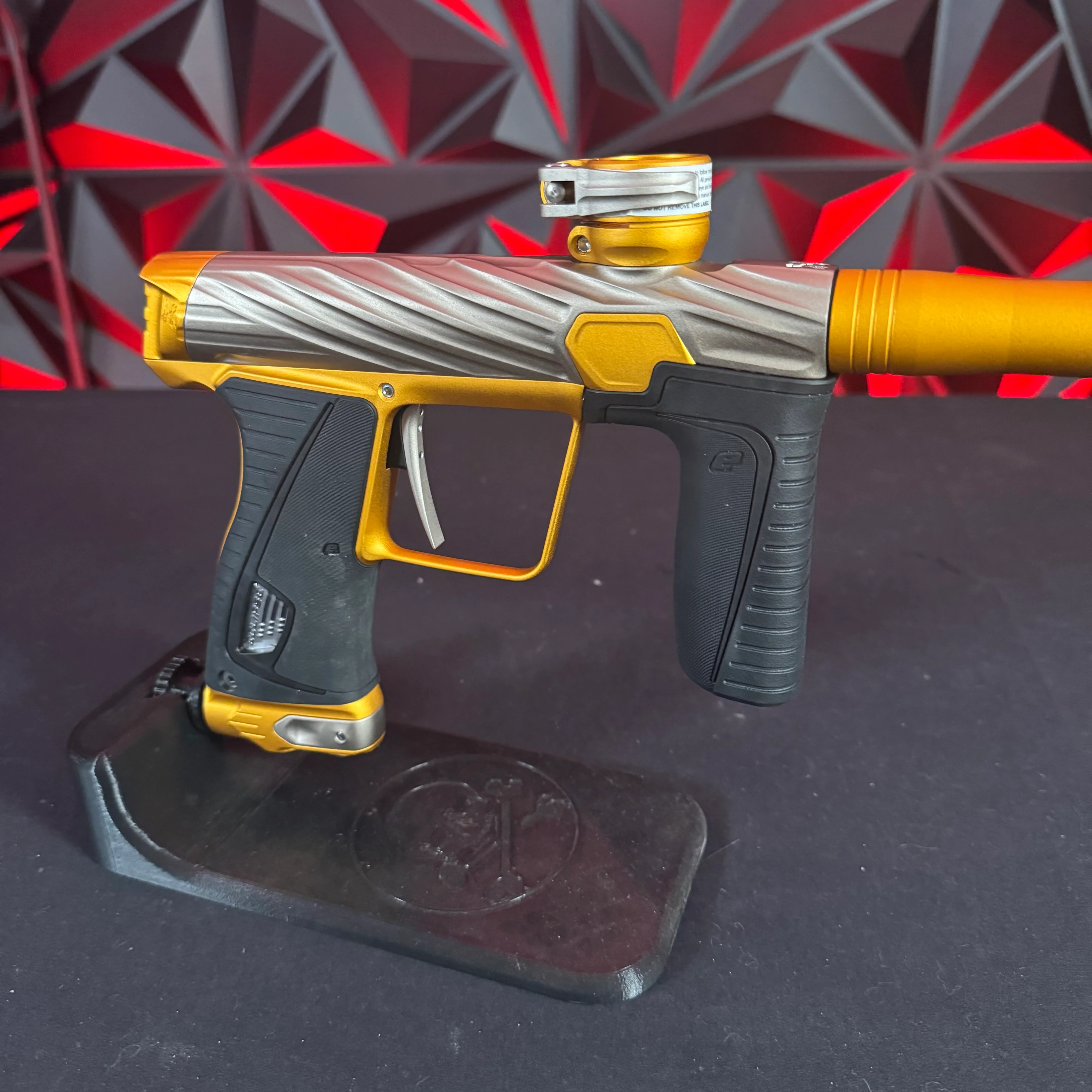 Used Planet Eclipse/HK Army Orbit Gtek 180R Paintball Gun - Canary (Grey/Gold) - Image 4