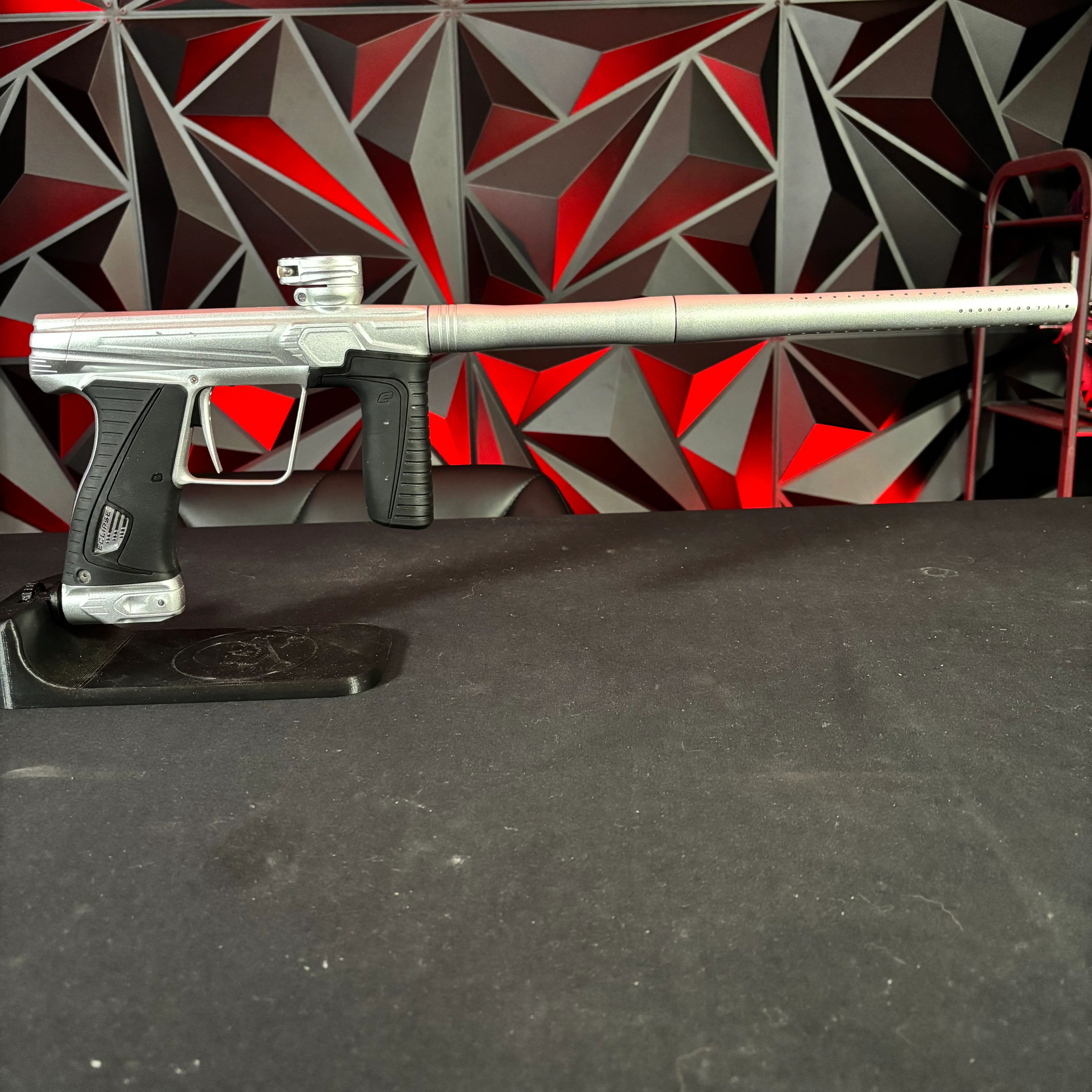 Used Planet Eclipse 180r Paintball Gun - Silver - Image 6