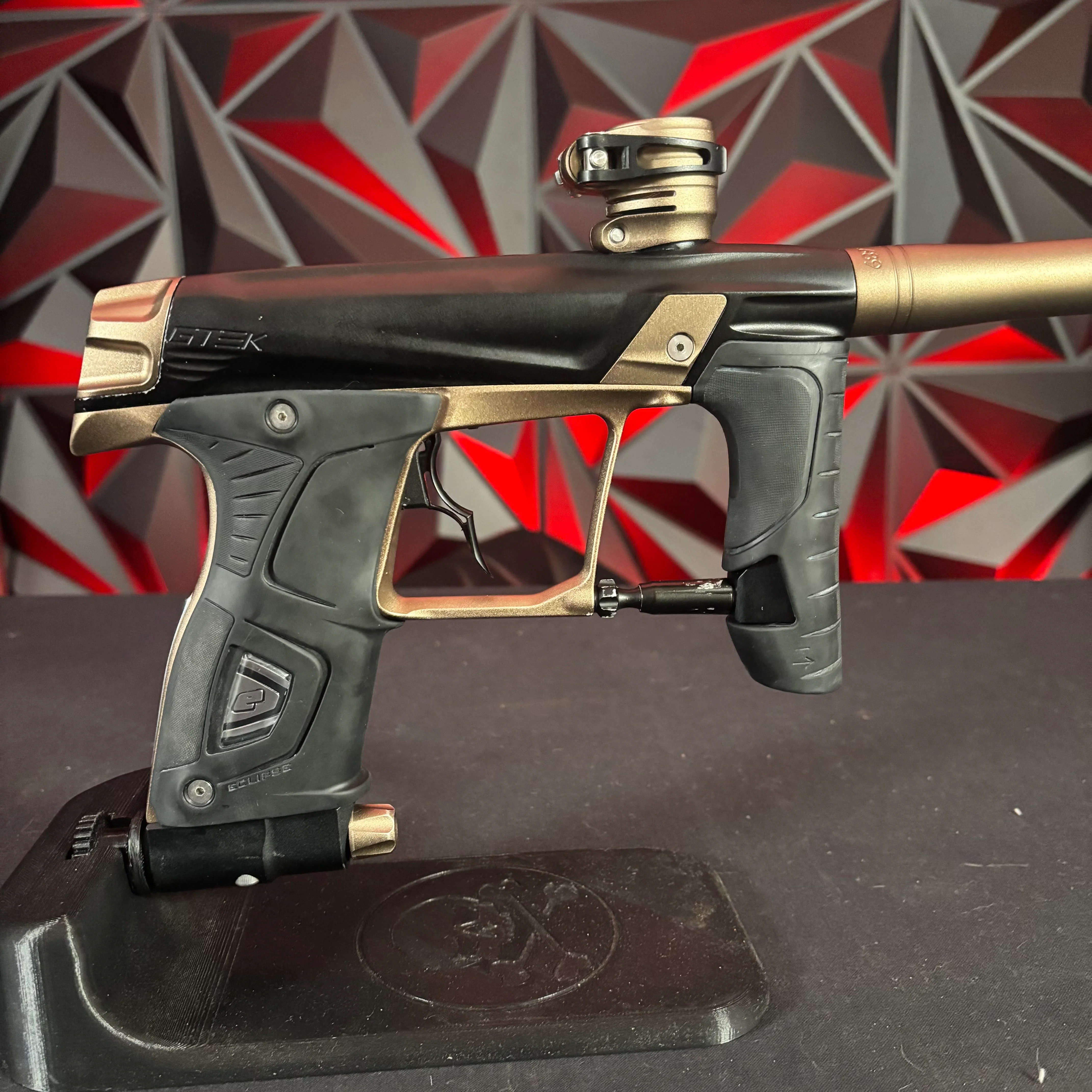 Used Planet Eclipse 160R Paintball Gun - Midnight/ Sandstone - Image 2