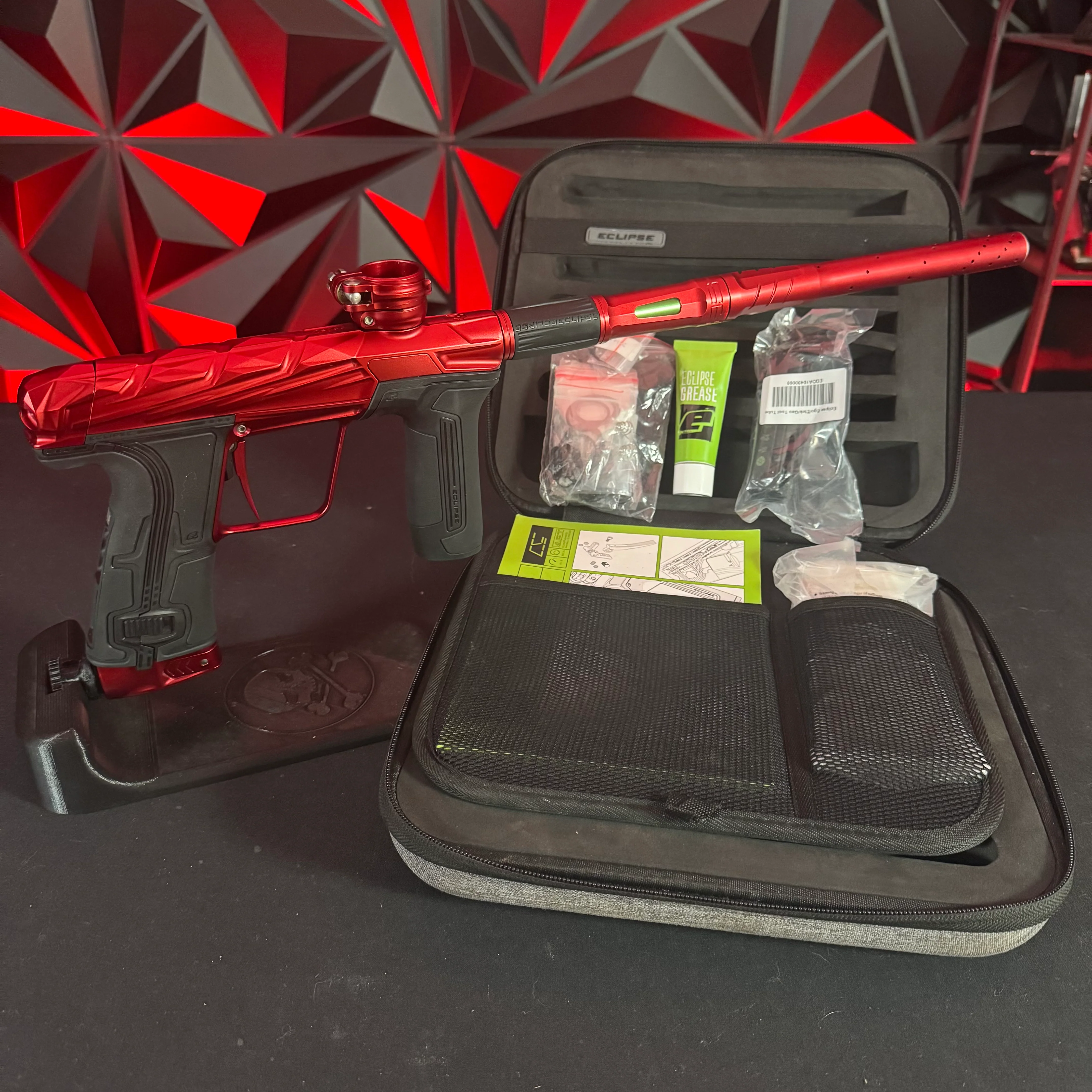 Used Planet Eclipse/Infamous CS3 Paintball Gun - Pure Red