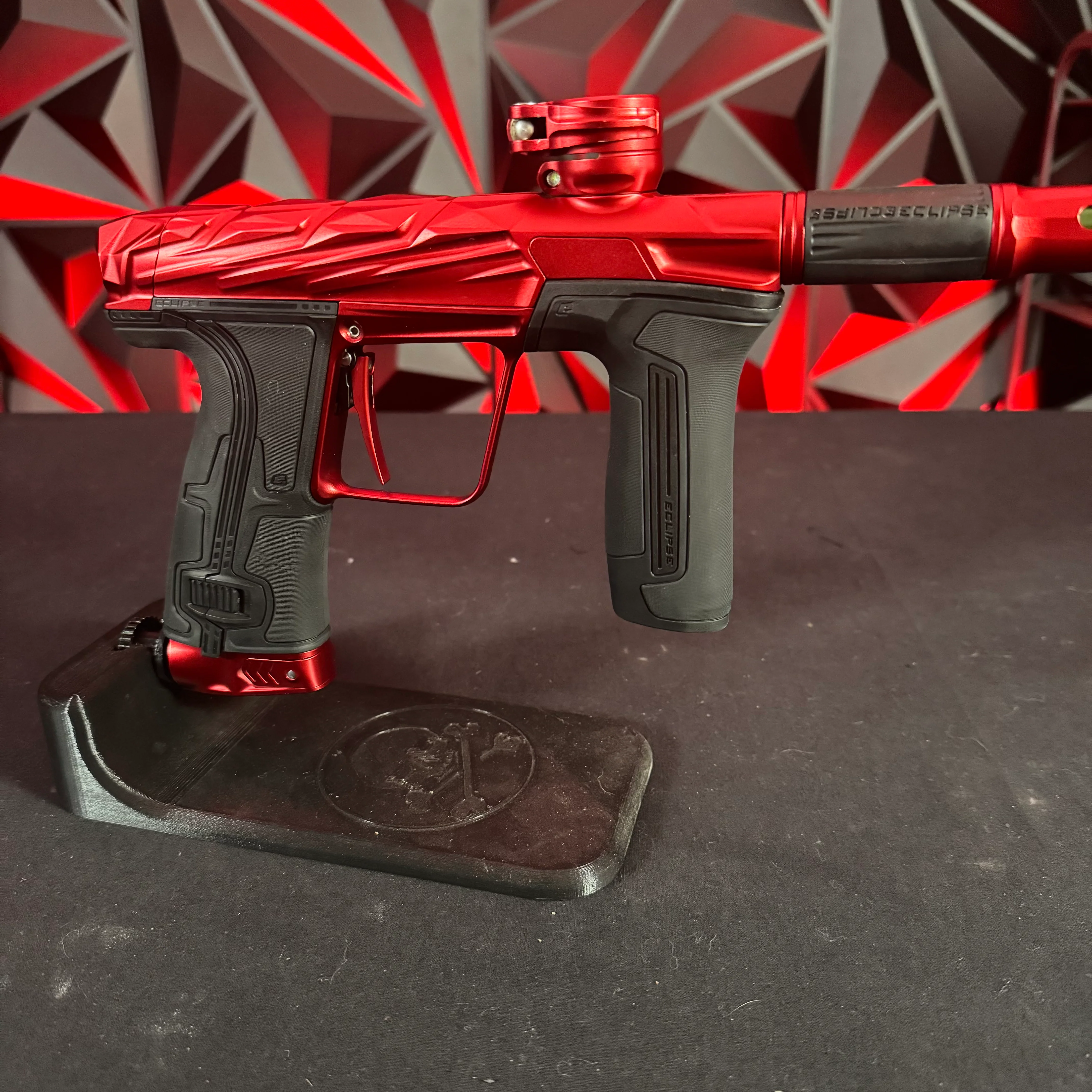 Used Planet Eclipse/Infamous CS3 Paintball Gun - Pure Red - Image 4