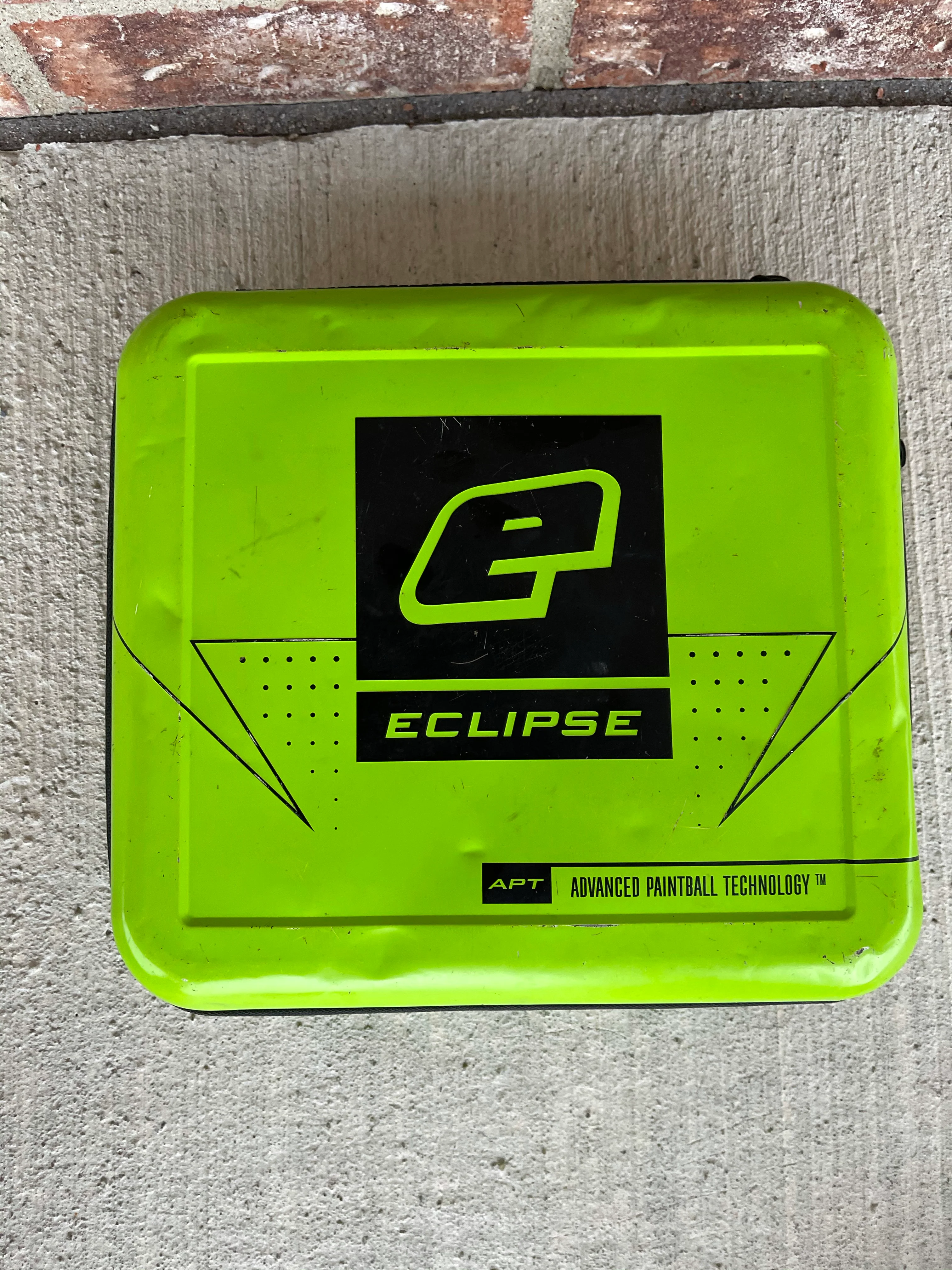 Used Planet Eclipse LV1.1/1.5 Paintball Gun - Silver/Black/Green - Image 5