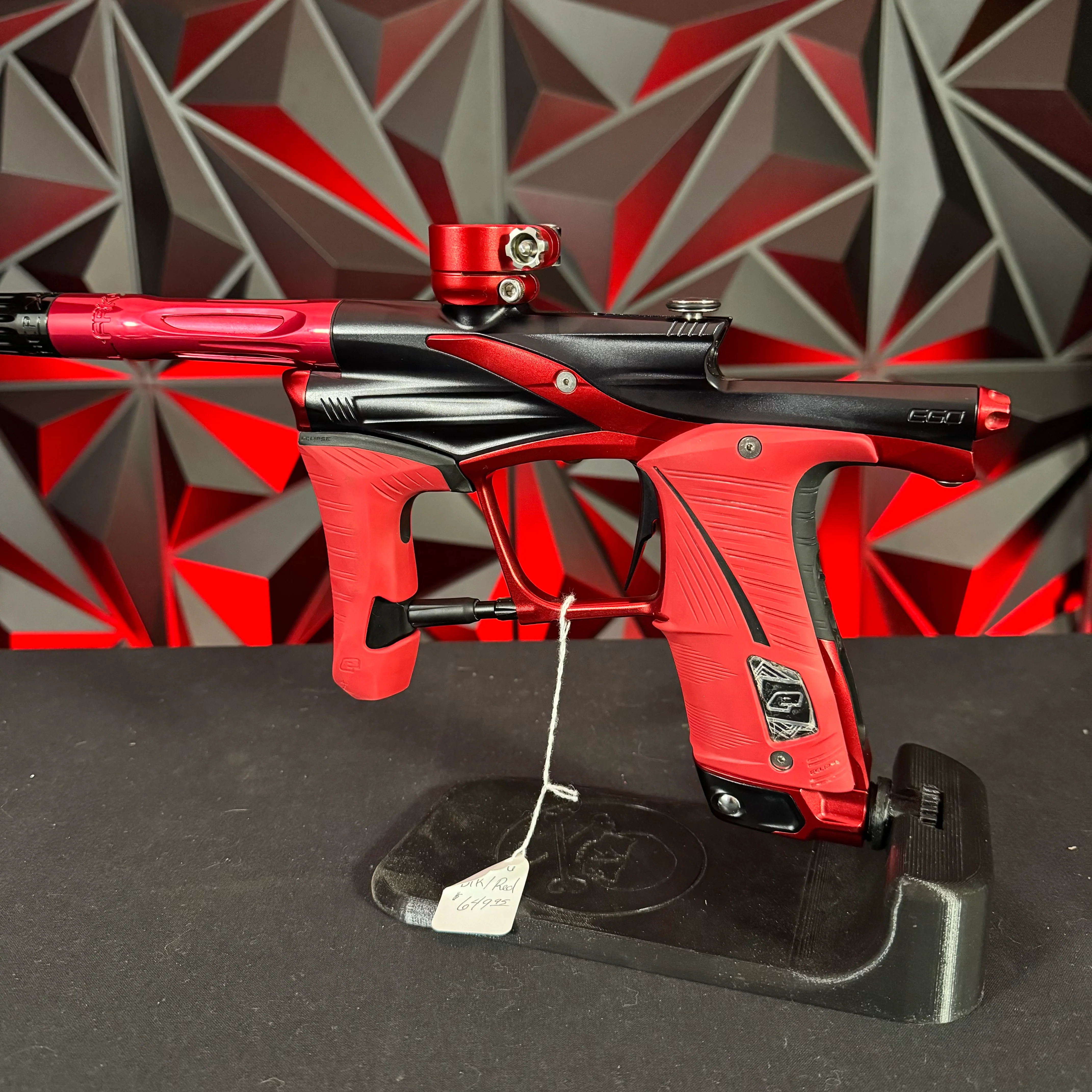 Used Planet Eclipse LV1.6 Paintball Gun - Black/Red w/ Freak XL Barrel - Image 4