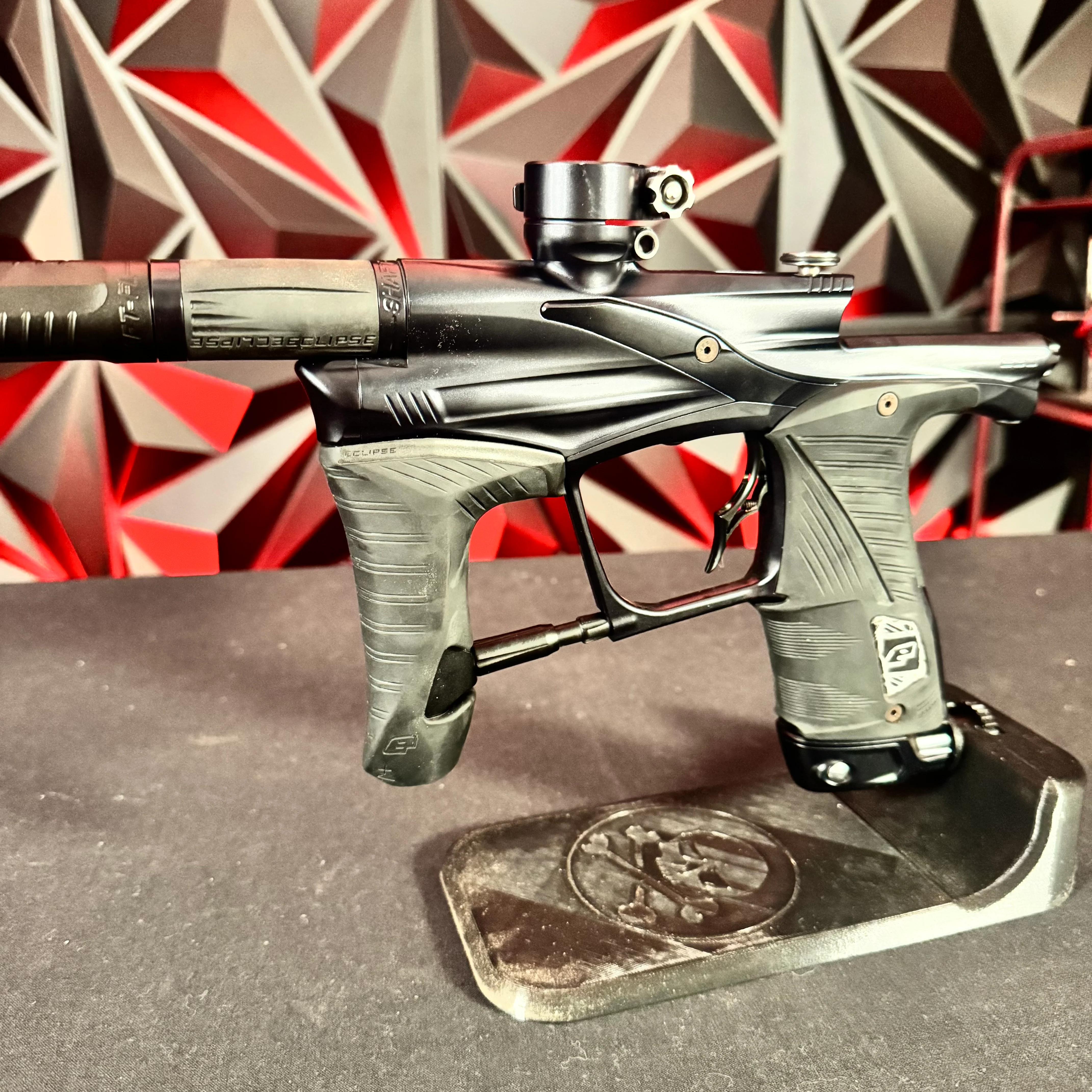 Used Planet Eclipse LV1.6 Paintball Gun - Midnight w/ Infamous Deuce Trigger - Image 5