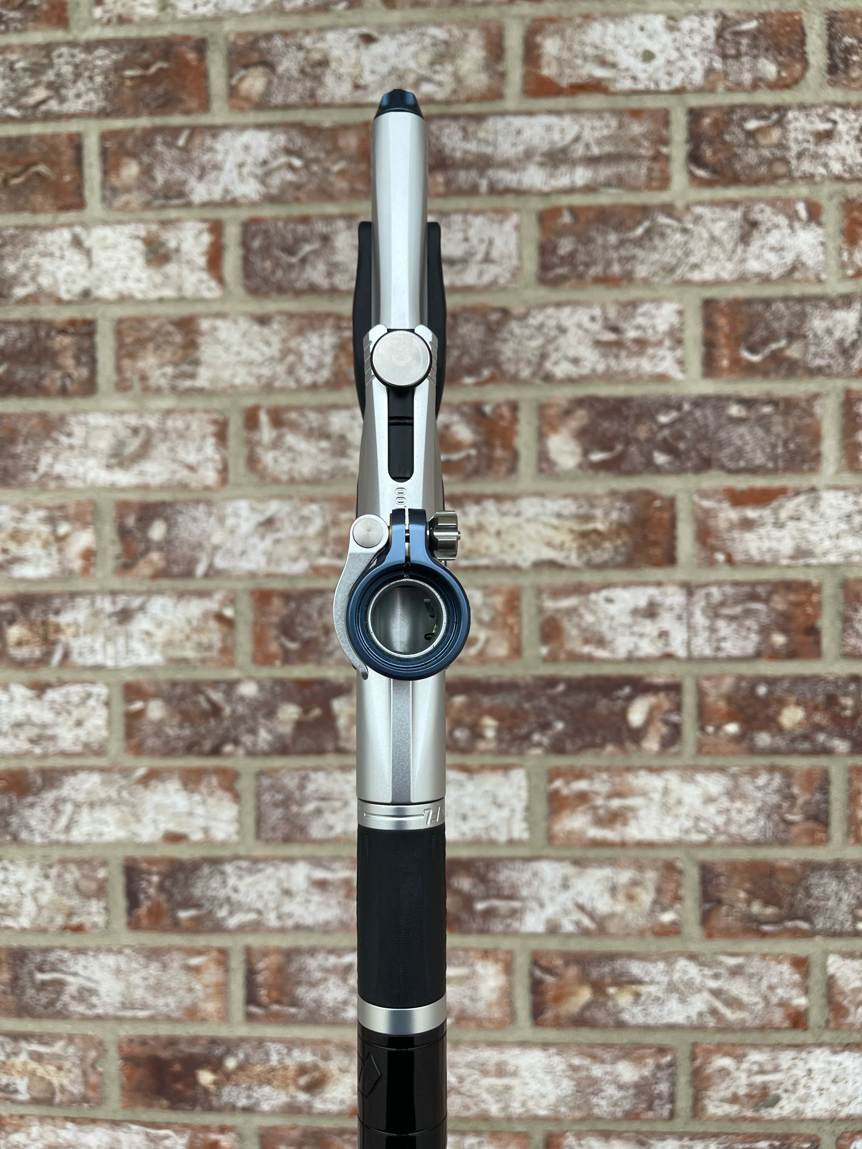 Used Planet Eclipse LV1.6 Paintball Gun - Silver / Navy - Image 6