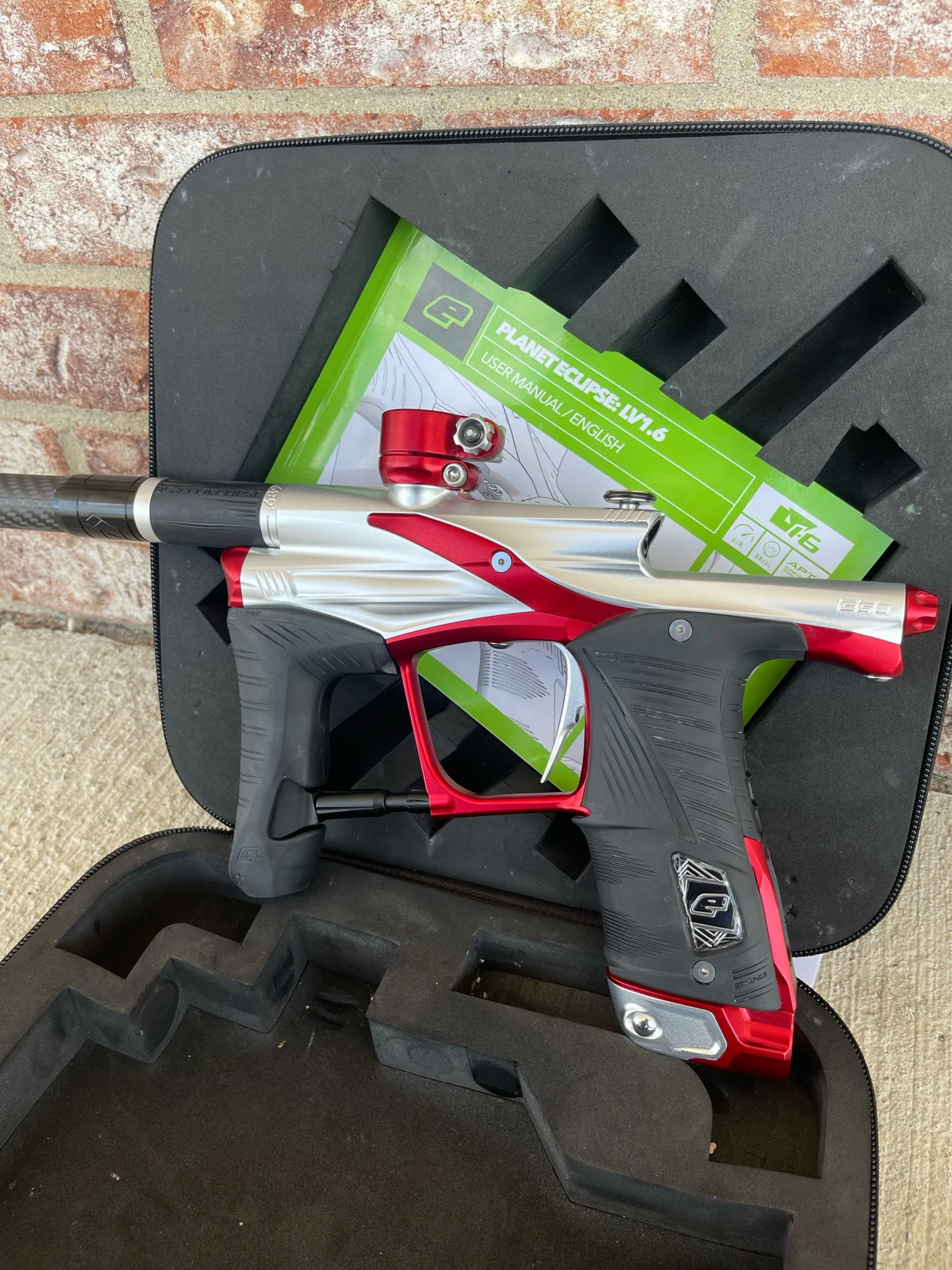 Used Planet Eclipse LV1.6 Paintball Gun - Silver / Red - Image 2